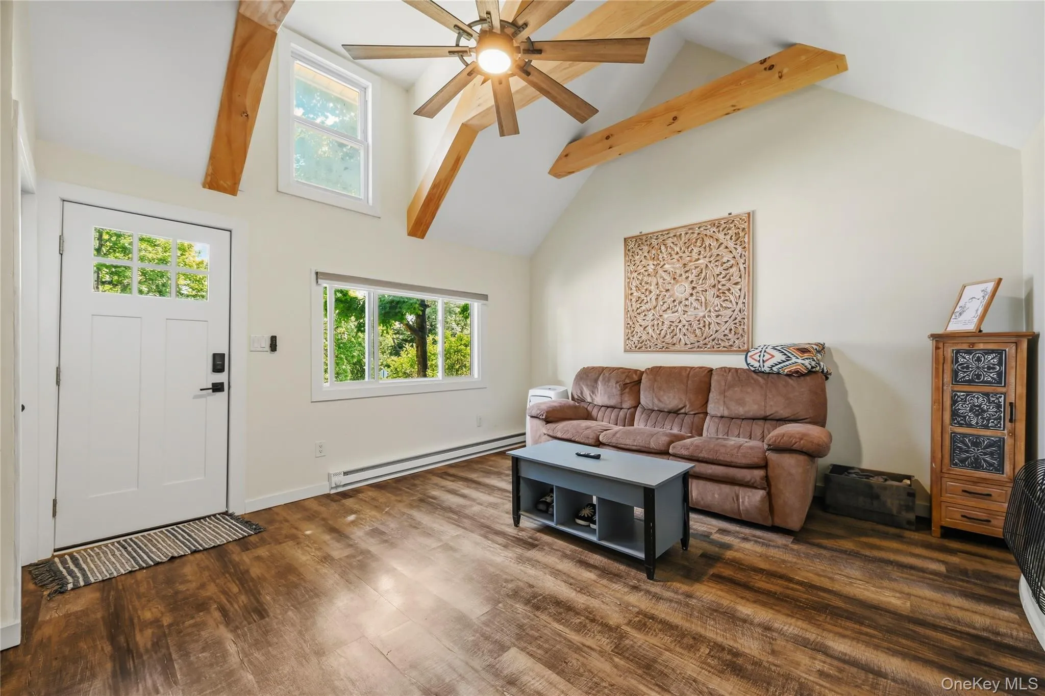 4 Hulse Street, Middletown, NY, 2 Bedrooms Bedrooms, 5 Rooms Rooms,1 BathroomBathrooms,Residential,For Rent,Hulse,0,1011662 4 Hulse Street, Middletown, NY, 2 Bedrooms Bedrooms, 5 Rooms Rooms,1 BathroomBathrooms,Residential,For Rent,Hulse,0,1011662