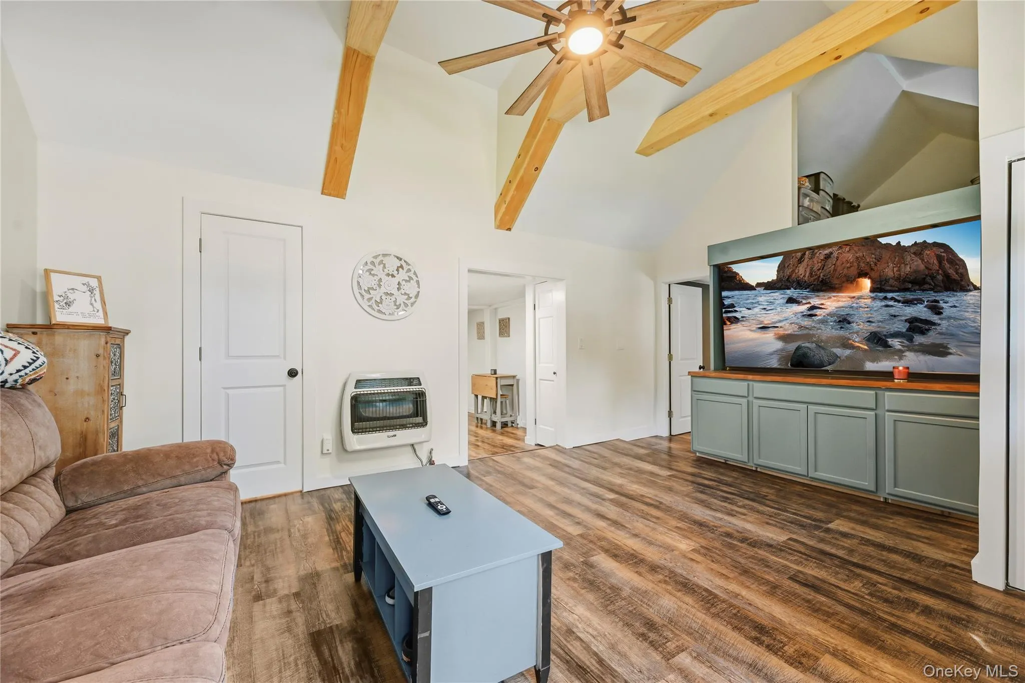 4 Hulse Street, Middletown, NY, 2 Bedrooms Bedrooms, 5 Rooms Rooms,1 BathroomBathrooms,Residential,For Rent,Hulse,0,1011662 4 Hulse Street, Middletown, NY, 2 Bedrooms Bedrooms, 5 Rooms Rooms,1 BathroomBathrooms,Residential,For Rent,Hulse,0,1011662