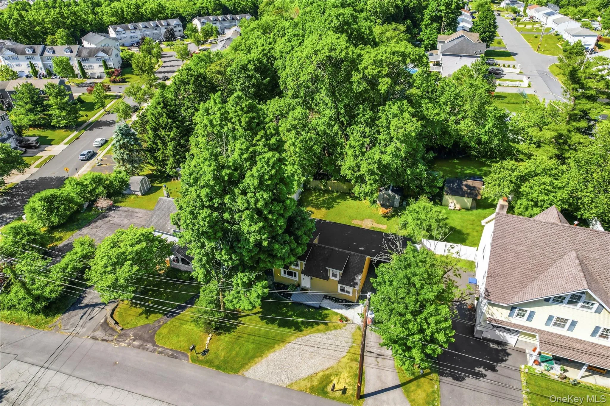 4 Hulse Street, Middletown, NY, 2 Bedrooms Bedrooms, 5 Rooms Rooms,1 BathroomBathrooms,Residential,For Rent,Hulse,0,1011662 4 Hulse Street, Middletown, NY, 2 Bedrooms Bedrooms, 5 Rooms Rooms,1 BathroomBathrooms,Residential,For Rent,Hulse,0,1011662