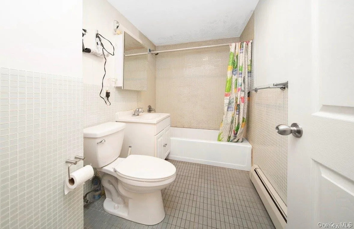 136-16 35th Avenue, New York, NY, 2 Bedrooms Bedrooms, 5 Rooms Rooms,2 BathroomsBathrooms,Residential,For Rent,35th,0,1011663 136-16 35th Avenue, New York, NY, 2 Bedrooms Bedrooms, 5 Rooms Rooms,2 BathroomsBathrooms,Residential,For Rent,35th,0,1011663