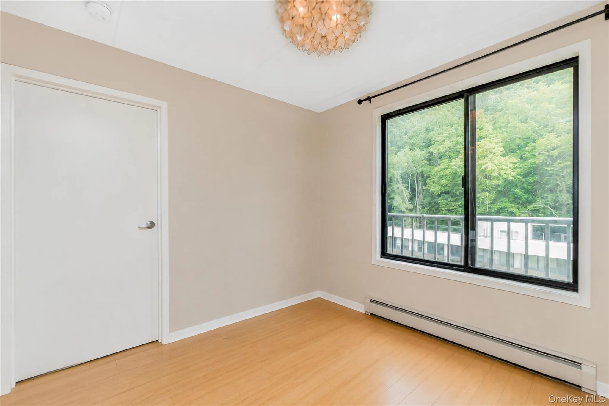 1155 Warburton Avenue, Yonkers, NY, 2 Bedrooms Bedrooms, 6 Rooms Rooms,2 BathroomsBathrooms,Residential,For Rent,Warburton,0,1011664 1155 Warburton Avenue, Yonkers, NY, 2 Bedrooms Bedrooms, 6 Rooms Rooms,2 BathroomsBathrooms,Residential,For Rent,Warburton,0,1011664