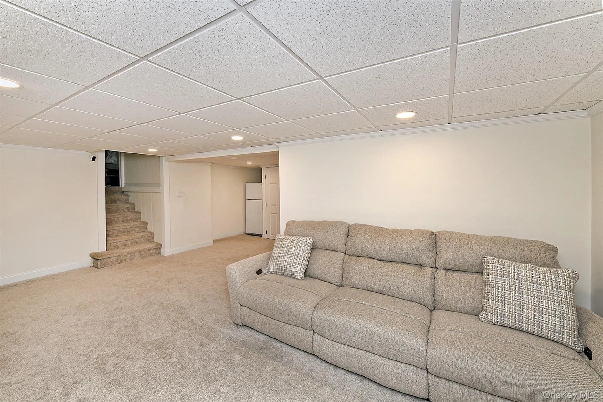38 Maridon Lane, Huntington, NY, 4 Bedrooms Bedrooms, 10 Rooms Rooms,3 BathroomsBathrooms,Residential,For Rent,Maridon,0,1011665 38 Maridon Lane, Huntington, NY, 4 Bedrooms Bedrooms, 10 Rooms Rooms,3 BathroomsBathrooms,Residential,For Rent,Maridon,0,1011665