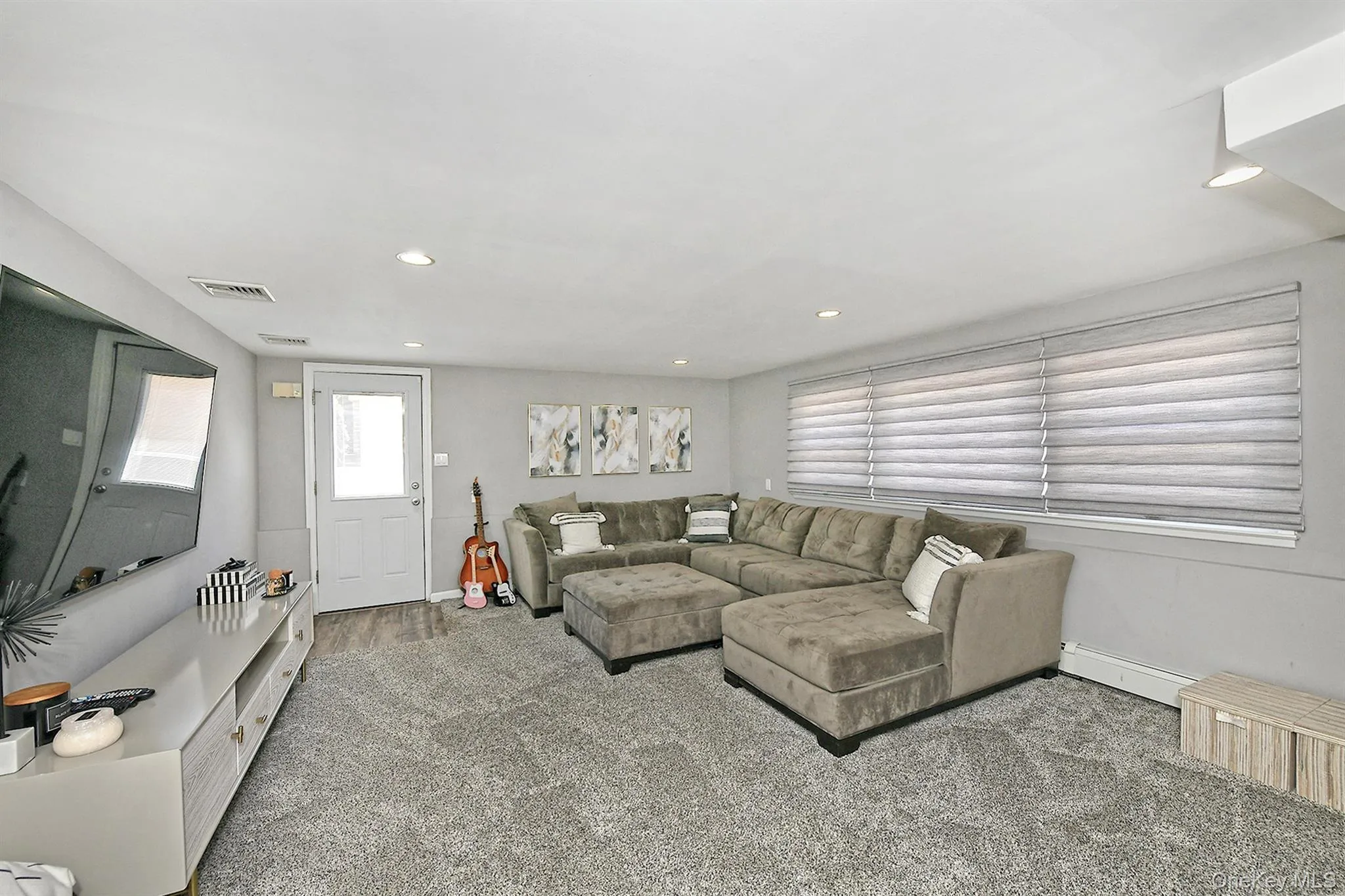 38 Maridon Lane, Huntington, NY, 4 Bedrooms Bedrooms, 10 Rooms Rooms,3 BathroomsBathrooms,Residential,For Rent,Maridon,0,1011665 38 Maridon Lane, Huntington, NY, 4 Bedrooms Bedrooms, 10 Rooms Rooms,3 BathroomsBathrooms,Residential,For Rent,Maridon,0,1011665