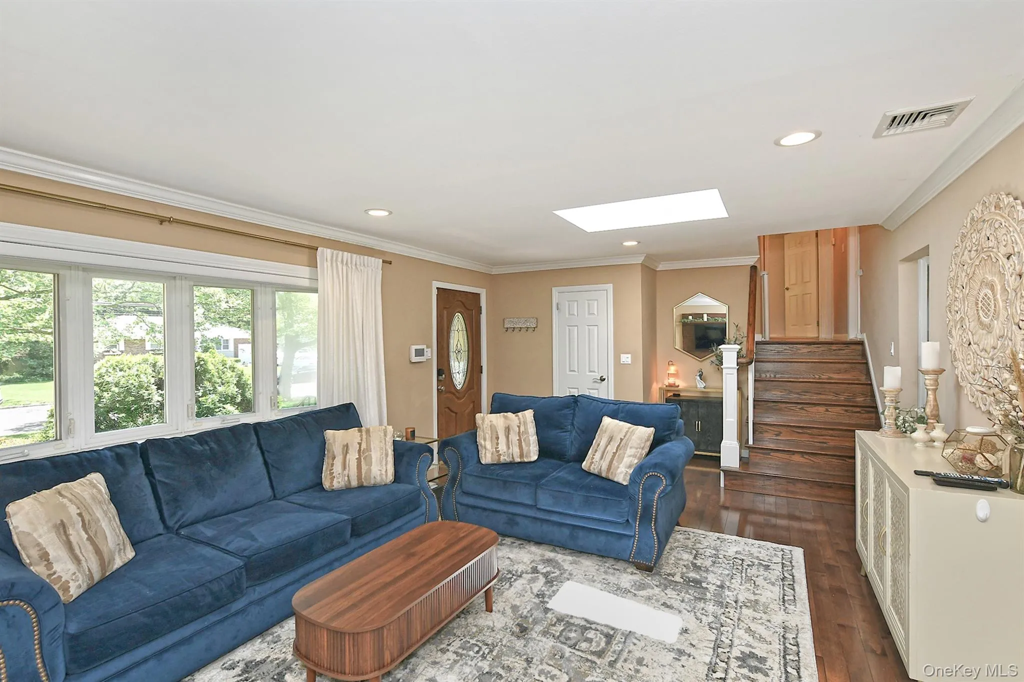 38 Maridon Lane, Huntington, NY, 4 Bedrooms Bedrooms, 10 Rooms Rooms,3 BathroomsBathrooms,Residential,For Rent,Maridon,0,1011665 38 Maridon Lane, Huntington, NY, 4 Bedrooms Bedrooms, 10 Rooms Rooms,3 BathroomsBathrooms,Residential,For Rent,Maridon,0,1011665