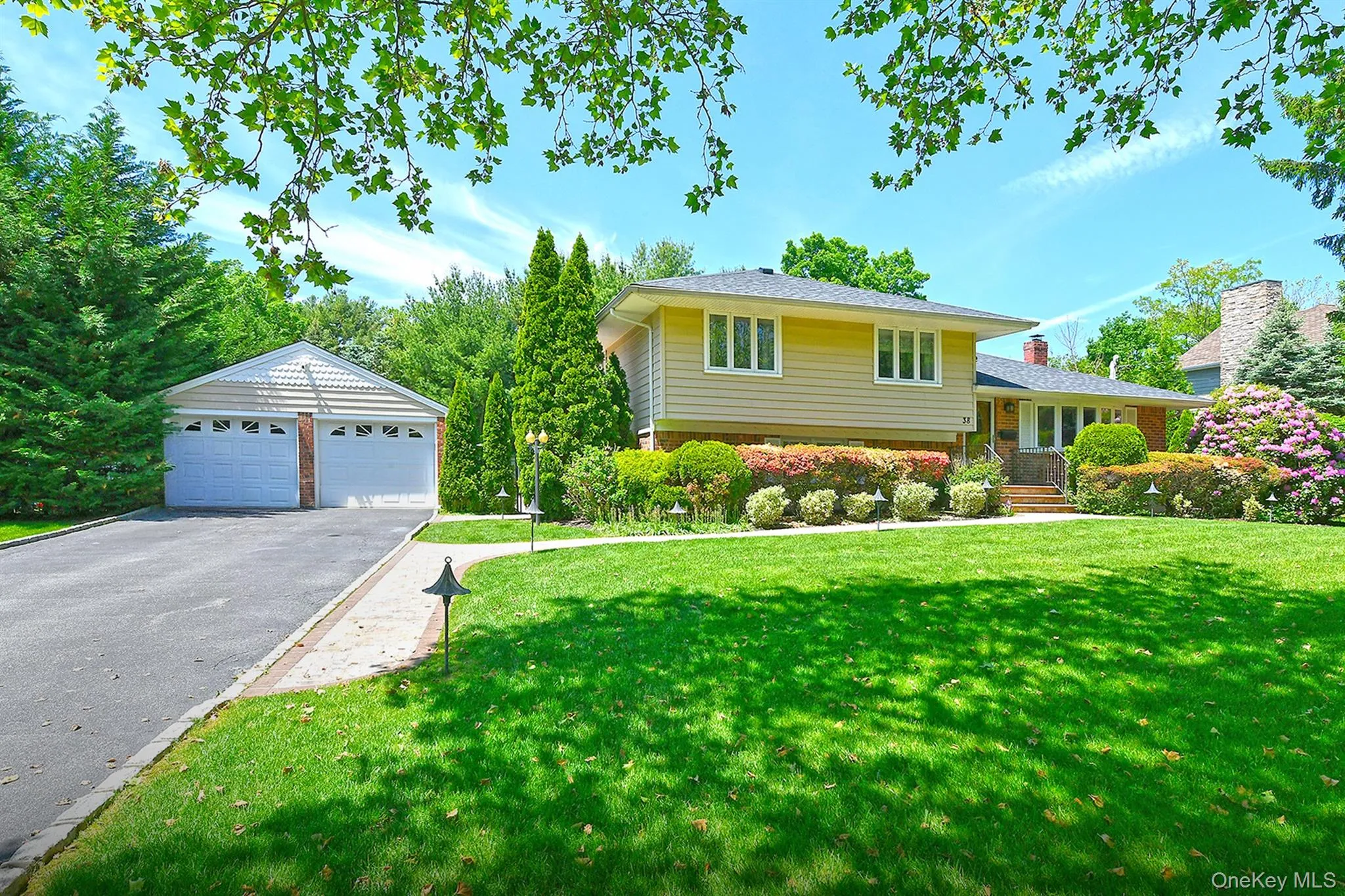 38 Maridon Lane, Huntington, NY, 4 Bedrooms Bedrooms, 10 Rooms Rooms,3 BathroomsBathrooms,Residential,For Rent,Maridon,0,1011665 38 Maridon Lane, Huntington, NY, 4 Bedrooms Bedrooms, 10 Rooms Rooms,3 BathroomsBathrooms,Residential,For Rent,Maridon,0,1011665