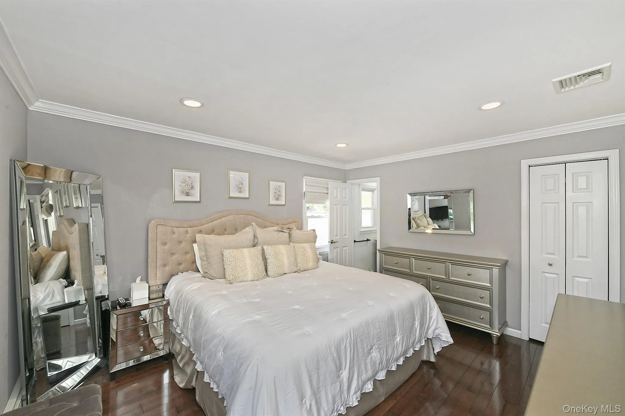 38 Maridon Lane, Huntington, NY, 4 Bedrooms Bedrooms, 10 Rooms Rooms,3 BathroomsBathrooms,Residential,For Rent,Maridon,0,1011665 38 Maridon Lane, Huntington, NY, 4 Bedrooms Bedrooms, 10 Rooms Rooms,3 BathroomsBathrooms,Residential,For Rent,Maridon,0,1011665