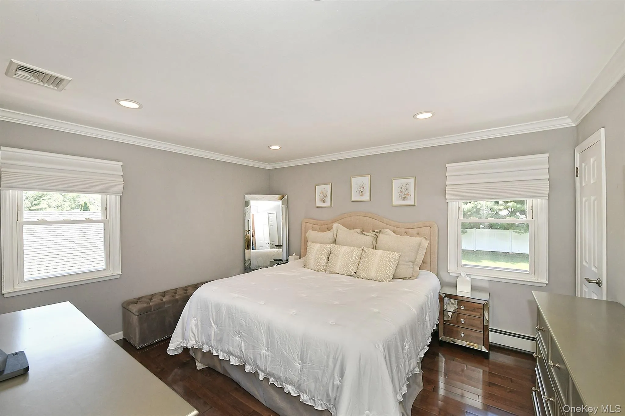 38 Maridon Lane, Huntington, NY, 4 Bedrooms Bedrooms, 10 Rooms Rooms,3 BathroomsBathrooms,Residential,For Rent,Maridon,0,1011665 38 Maridon Lane, Huntington, NY, 4 Bedrooms Bedrooms, 10 Rooms Rooms,3 BathroomsBathrooms,Residential,For Rent,Maridon,0,1011665