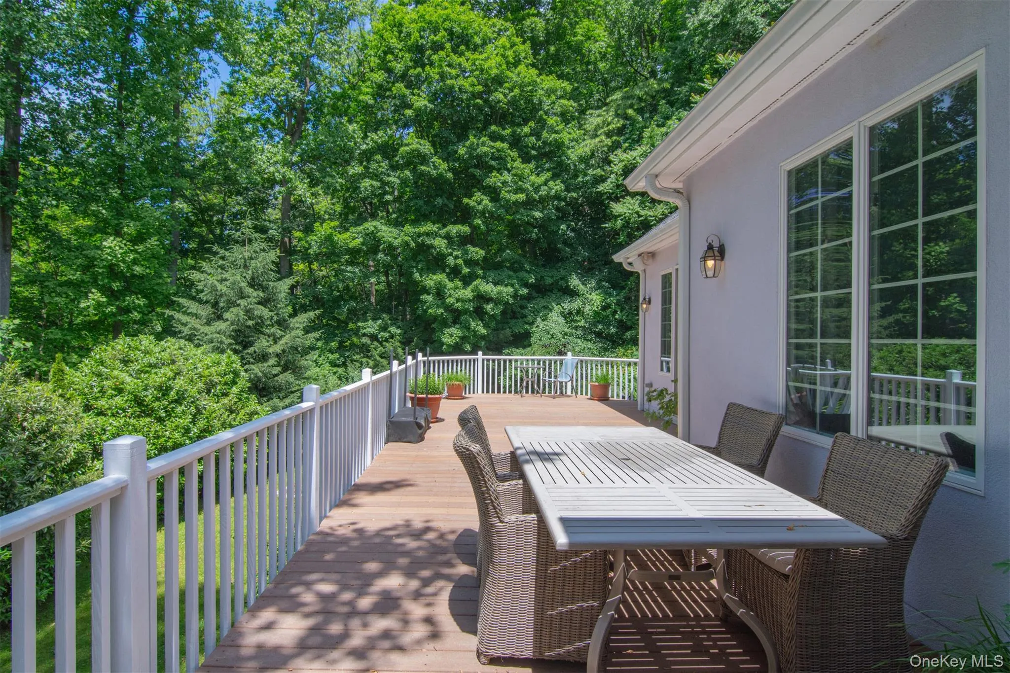 Wrap around deck Wrap around deck