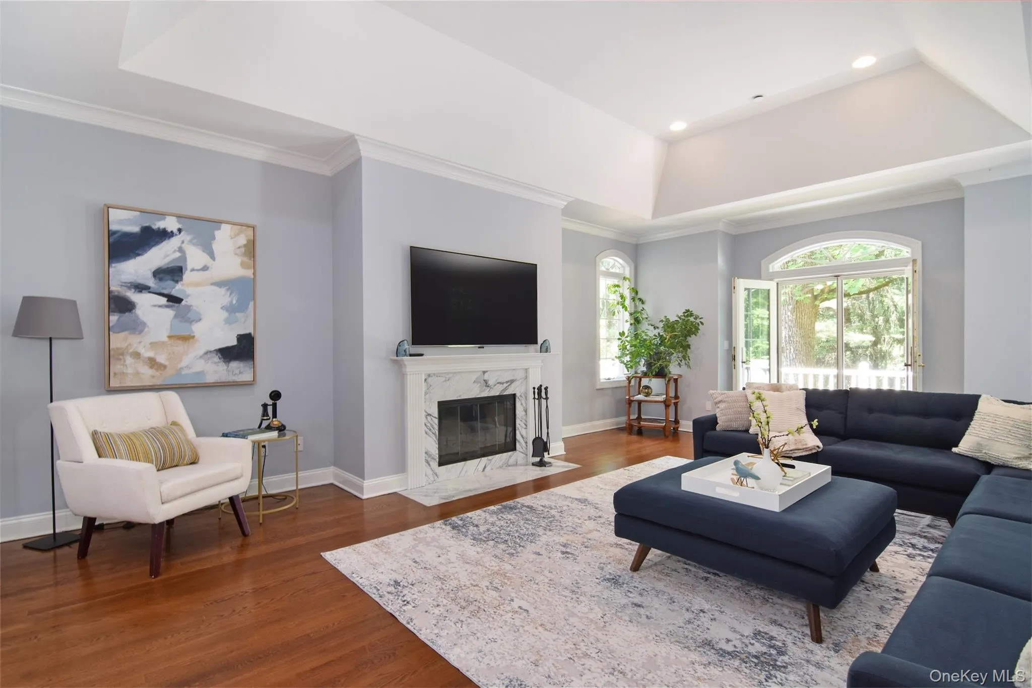 Spacious living room Spacious living room
