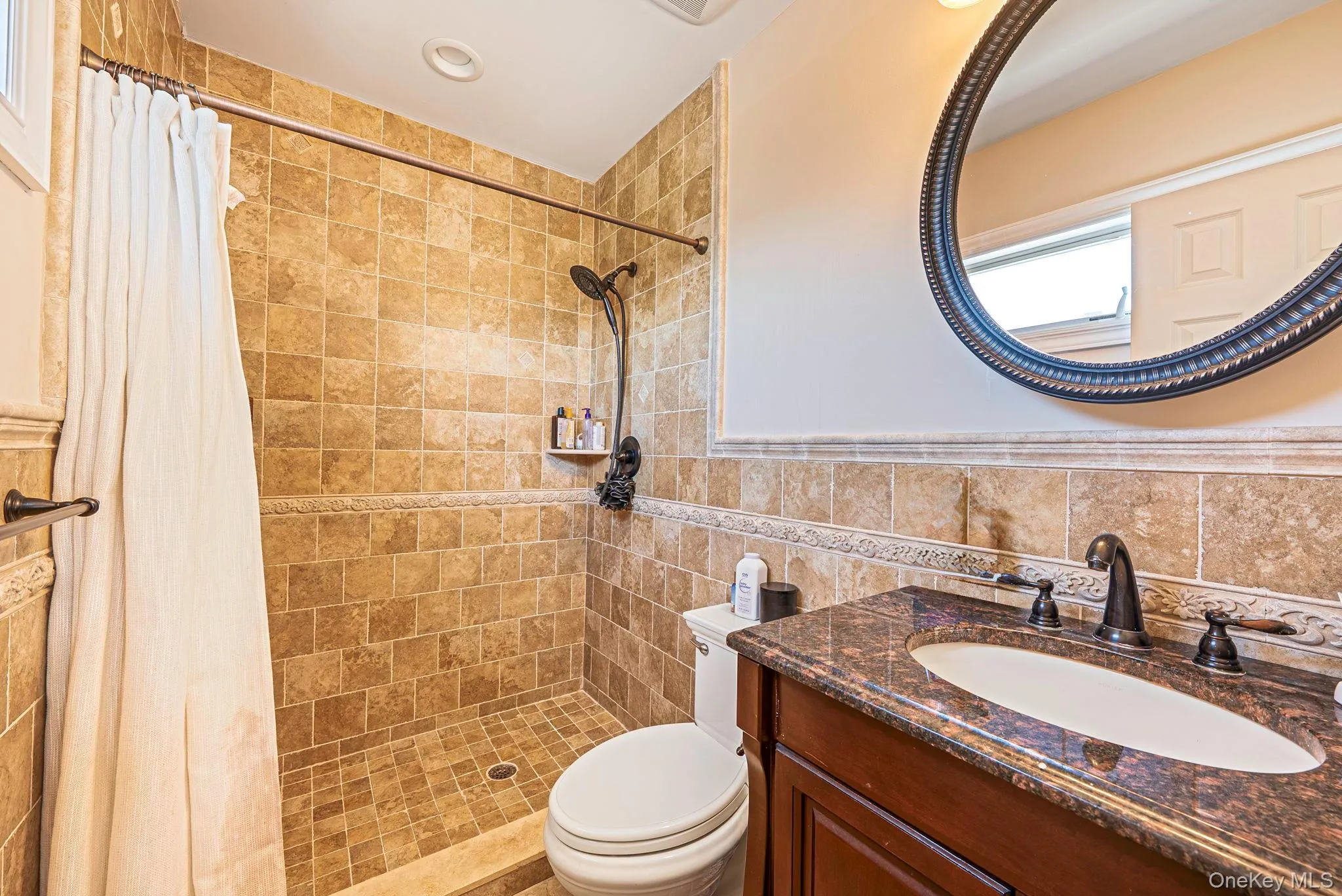 14 Jackson Place, Oyster Bay, NY, 5 Bedrooms Bedrooms, 9 Rooms Rooms,2 BathroomsBathrooms,Residential,For Rent,Jackson,0,1011667 14 Jackson Place, Oyster Bay, NY, 5 Bedrooms Bedrooms, 9 Rooms Rooms,2 BathroomsBathrooms,Residential,For Rent,Jackson,0,1011667