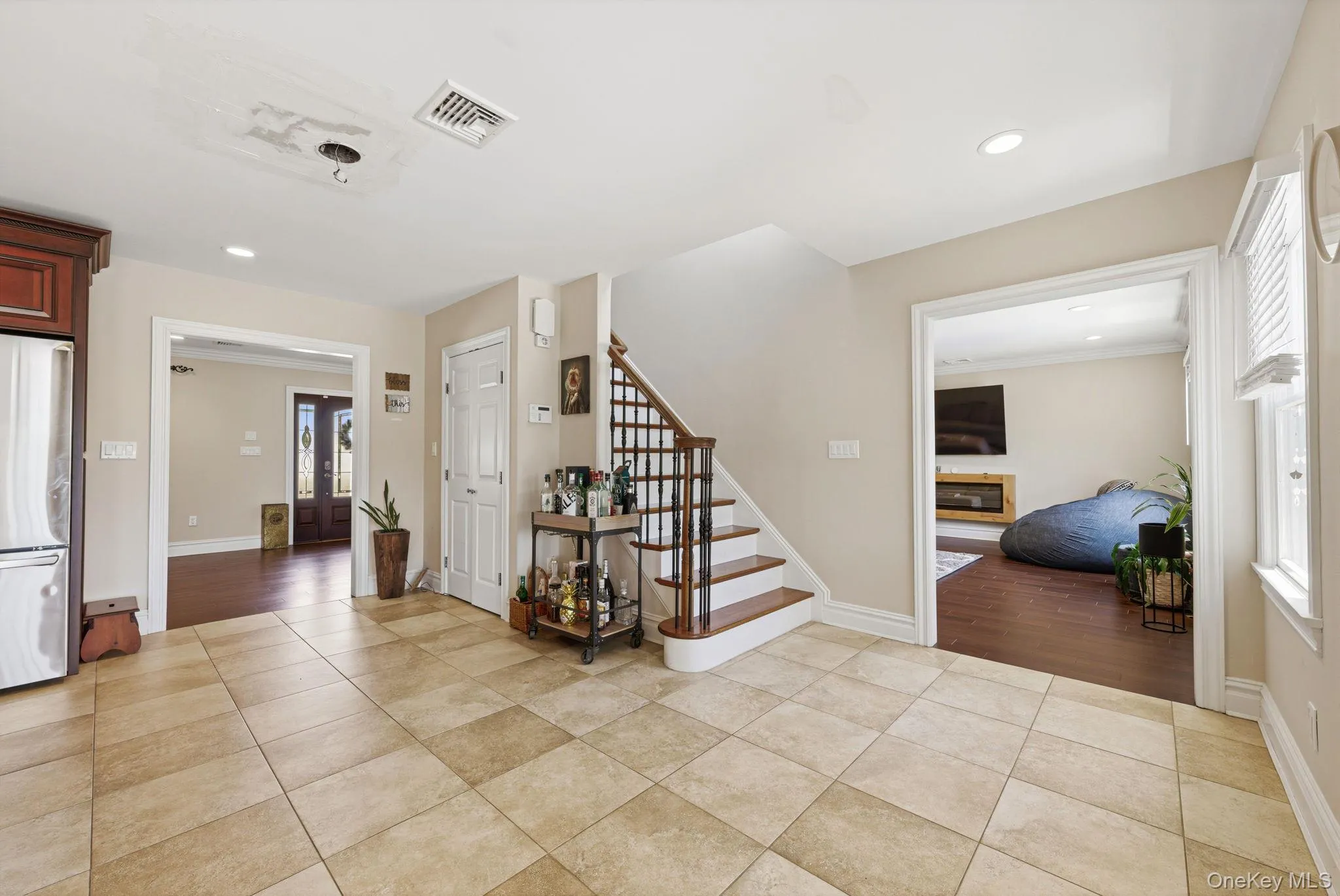 14 Jackson Place, Oyster Bay, NY, 5 Bedrooms Bedrooms, 9 Rooms Rooms,2 BathroomsBathrooms,Residential,For Rent,Jackson,0,1011667 14 Jackson Place, Oyster Bay, NY, 5 Bedrooms Bedrooms, 9 Rooms Rooms,2 BathroomsBathrooms,Residential,For Rent,Jackson,0,1011667