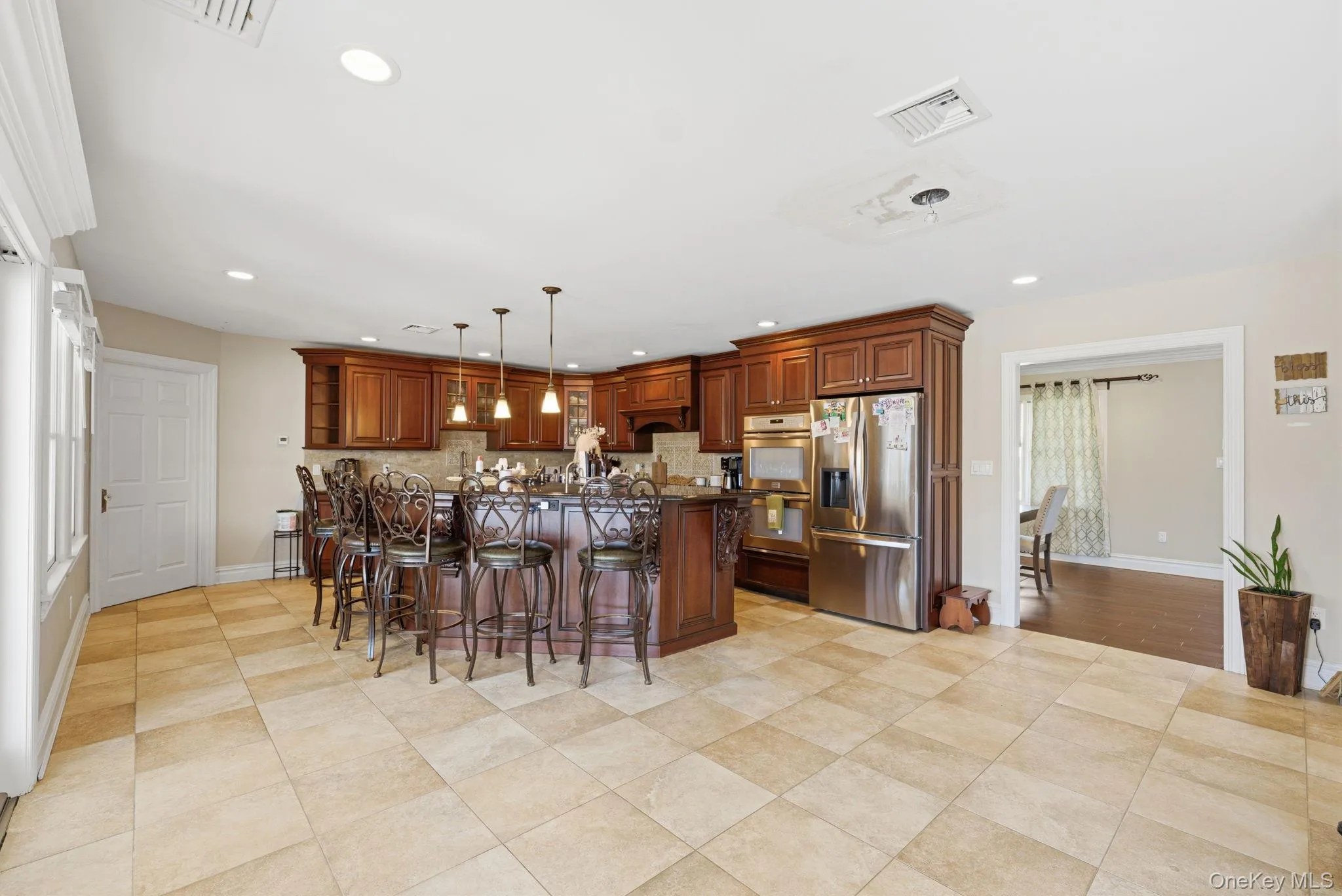 14 Jackson Place, Oyster Bay, NY, 5 Bedrooms Bedrooms, 9 Rooms Rooms,2 BathroomsBathrooms,Residential,For Rent,Jackson,0,1011667 14 Jackson Place, Oyster Bay, NY, 5 Bedrooms Bedrooms, 9 Rooms Rooms,2 BathroomsBathrooms,Residential,For Rent,Jackson,0,1011667
