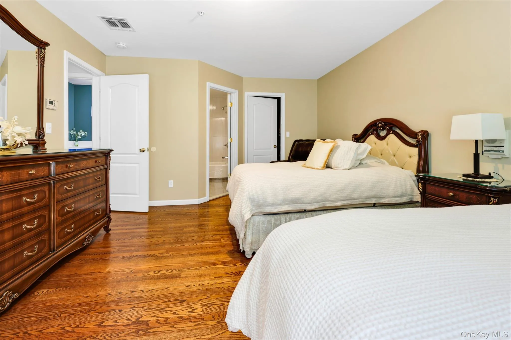 6 Rose Garden Way, Ramapo, NY, 4 Bedrooms Bedrooms, 8 Rooms Rooms,2 BathroomsBathrooms,Residential,For Rent,Rose Garden,0,1011668 6 Rose Garden Way, Ramapo, NY, 4 Bedrooms Bedrooms, 8 Rooms Rooms,2 BathroomsBathrooms,Residential,For Rent,Rose Garden,0,1011668