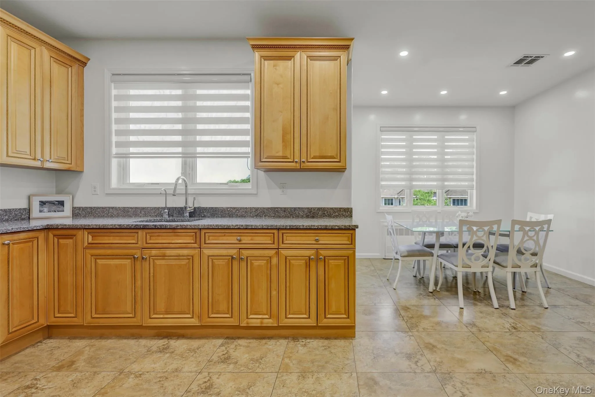 6 Rose Garden Way, Ramapo, NY, 4 Bedrooms Bedrooms, 8 Rooms Rooms,2 BathroomsBathrooms,Residential,For Rent,Rose Garden,0,1011668 6 Rose Garden Way, Ramapo, NY, 4 Bedrooms Bedrooms, 8 Rooms Rooms,2 BathroomsBathrooms,Residential,For Rent,Rose Garden,0,1011668