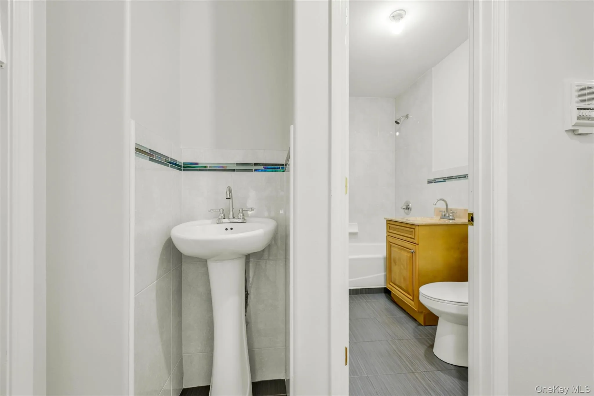 6 Rose Garden Way, Ramapo, NY, 4 Bedrooms Bedrooms, 8 Rooms Rooms,2 BathroomsBathrooms,Residential,For Rent,Rose Garden,0,1011668 6 Rose Garden Way, Ramapo, NY, 4 Bedrooms Bedrooms, 8 Rooms Rooms,2 BathroomsBathrooms,Residential,For Rent,Rose Garden,0,1011668