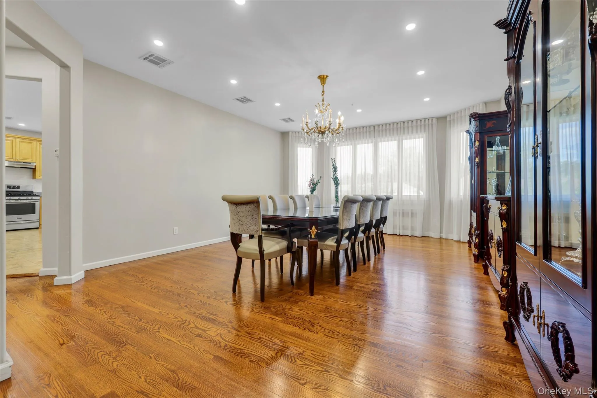 6 Rose Garden Way, Ramapo, NY, 4 Bedrooms Bedrooms, 8 Rooms Rooms,2 BathroomsBathrooms,Residential,For Rent,Rose Garden,0,1011668 6 Rose Garden Way, Ramapo, NY, 4 Bedrooms Bedrooms, 8 Rooms Rooms,2 BathroomsBathrooms,Residential,For Rent,Rose Garden,0,1011668