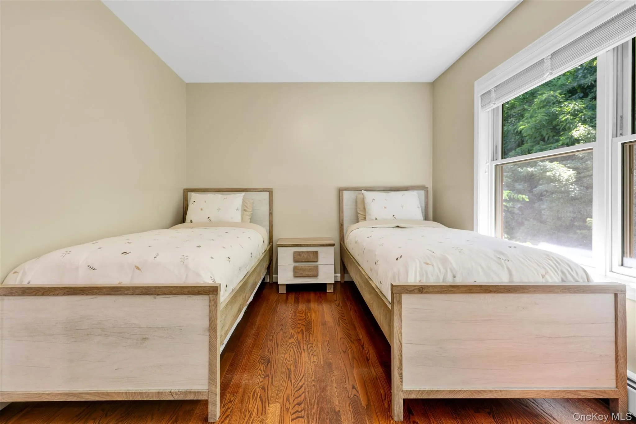 6 Rose Garden Way, Ramapo, NY, 4 Bedrooms Bedrooms, 8 Rooms Rooms,2 BathroomsBathrooms,Residential,For Rent,Rose Garden,0,1011668 6 Rose Garden Way, Ramapo, NY, 4 Bedrooms Bedrooms, 8 Rooms Rooms,2 BathroomsBathrooms,Residential,For Rent,Rose Garden,0,1011668