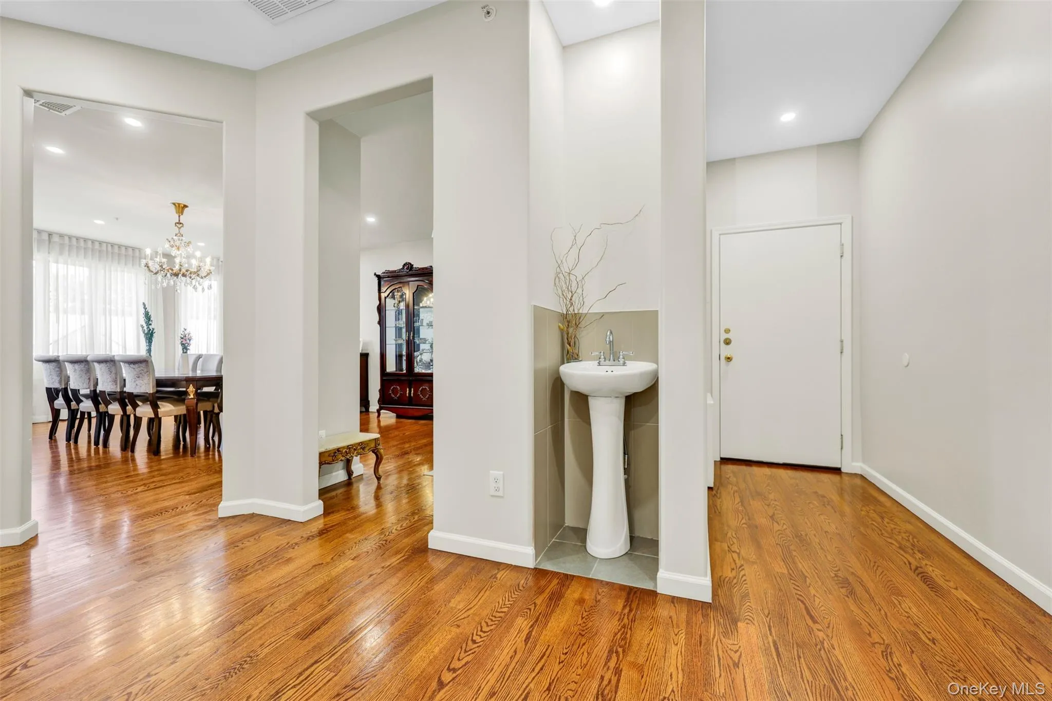 6 Rose Garden Way, Ramapo, NY, 4 Bedrooms Bedrooms, 8 Rooms Rooms,2 BathroomsBathrooms,Residential,For Rent,Rose Garden,0,1011668 6 Rose Garden Way, Ramapo, NY, 4 Bedrooms Bedrooms, 8 Rooms Rooms,2 BathroomsBathrooms,Residential,For Rent,Rose Garden,0,1011668