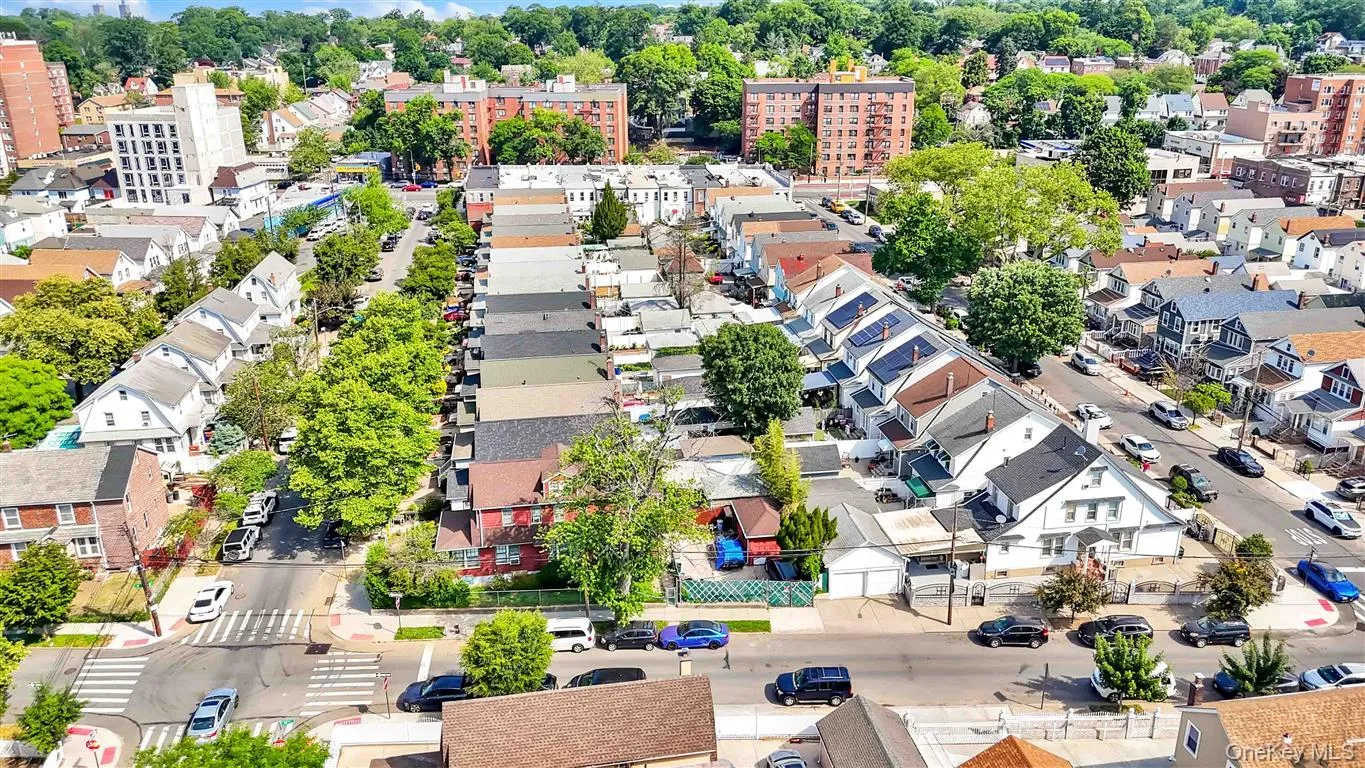 88-49 185th Street, New York, NY, 5 Bedrooms Bedrooms, 9 Rooms Rooms,2 BathroomsBathrooms,Residential,For Rent,185th,0,1011670 88-49 185th Street, New York, NY, 5 Bedrooms Bedrooms, 9 Rooms Rooms,2 BathroomsBathrooms,Residential,For Rent,185th,0,1011670