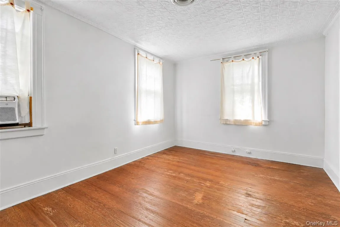 88-49 185th Street, New York, NY, 5 Bedrooms Bedrooms, 9 Rooms Rooms,2 BathroomsBathrooms,Residential,For Rent,185th,0,1011670 88-49 185th Street, New York, NY, 5 Bedrooms Bedrooms, 9 Rooms Rooms,2 BathroomsBathrooms,Residential,For Rent,185th,0,1011670