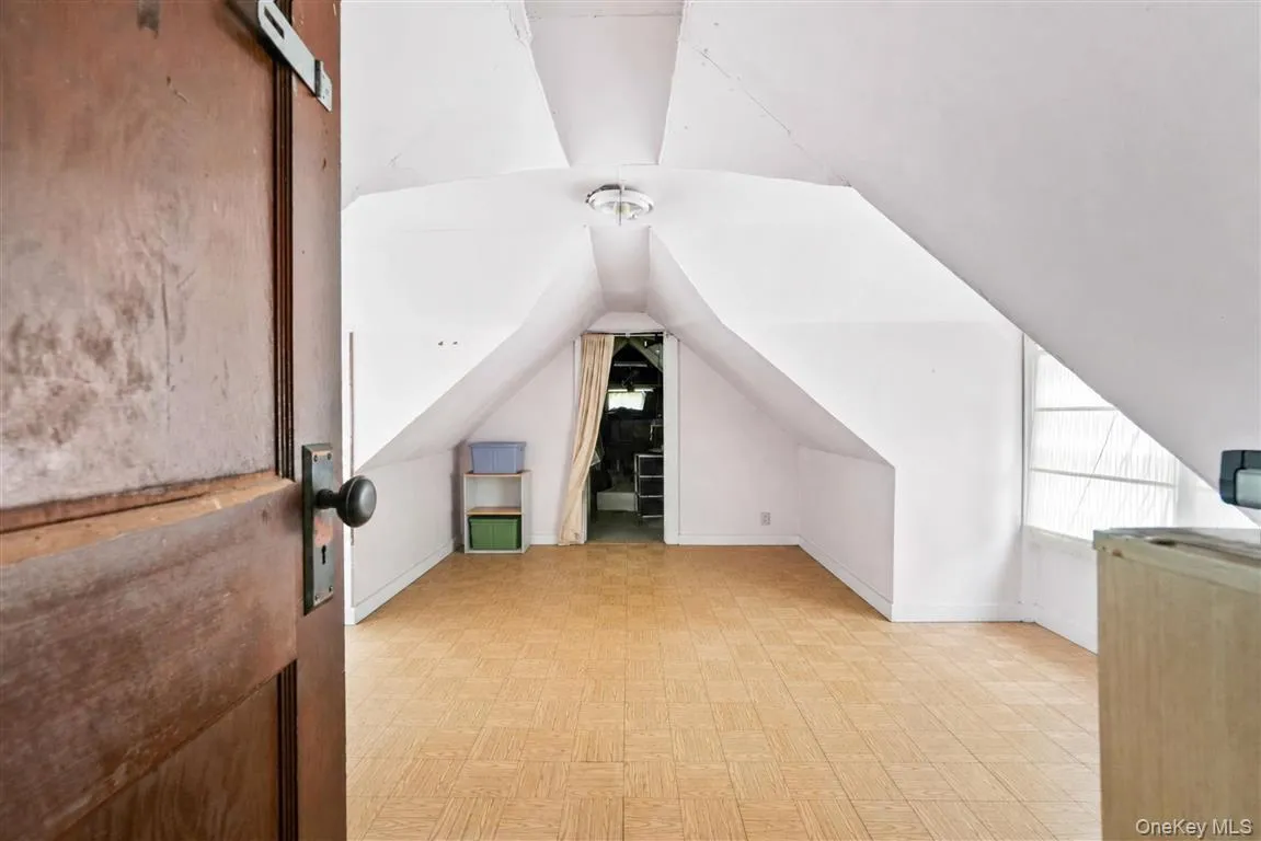 88-49 185th Street, New York, NY, 5 Bedrooms Bedrooms, 9 Rooms Rooms,2 BathroomsBathrooms,Residential,For Rent,185th,0,1011670 88-49 185th Street, New York, NY, 5 Bedrooms Bedrooms, 9 Rooms Rooms,2 BathroomsBathrooms,Residential,For Rent,185th,0,1011670