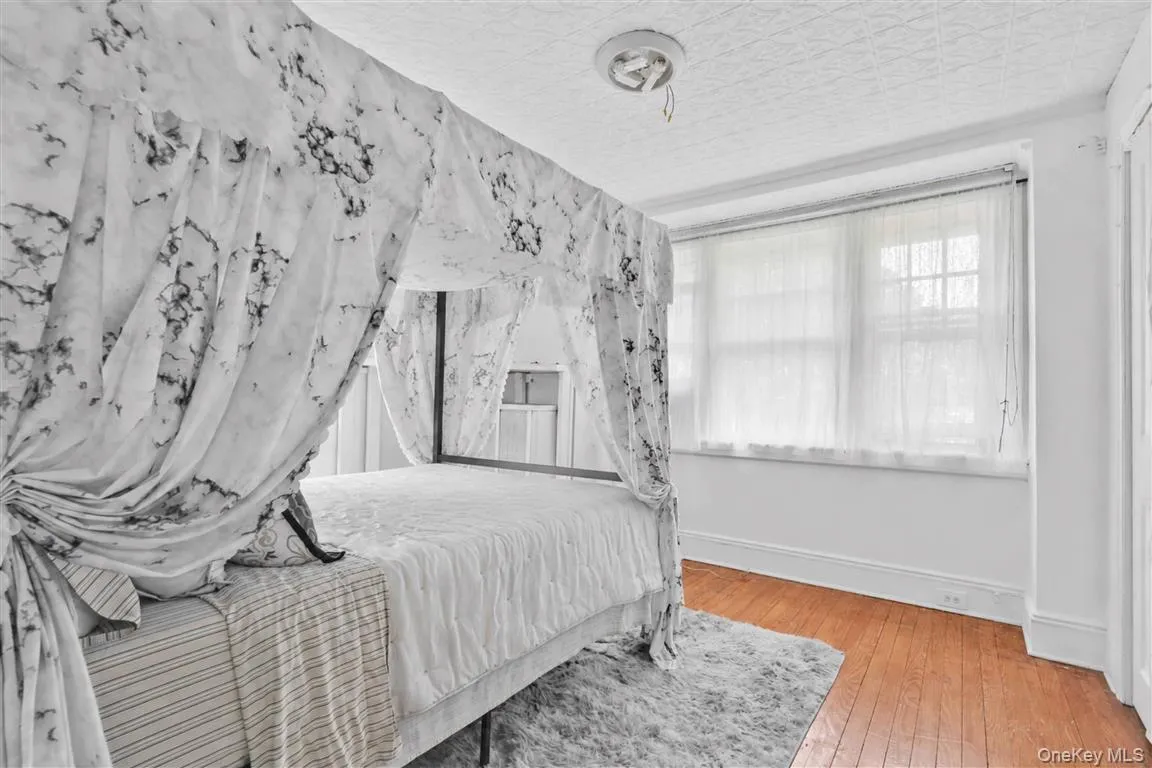 88-49 185th Street, New York, NY, 5 Bedrooms Bedrooms, 9 Rooms Rooms,2 BathroomsBathrooms,Residential,For Rent,185th,0,1011670 88-49 185th Street, New York, NY, 5 Bedrooms Bedrooms, 9 Rooms Rooms,2 BathroomsBathrooms,Residential,For Rent,185th,0,1011670