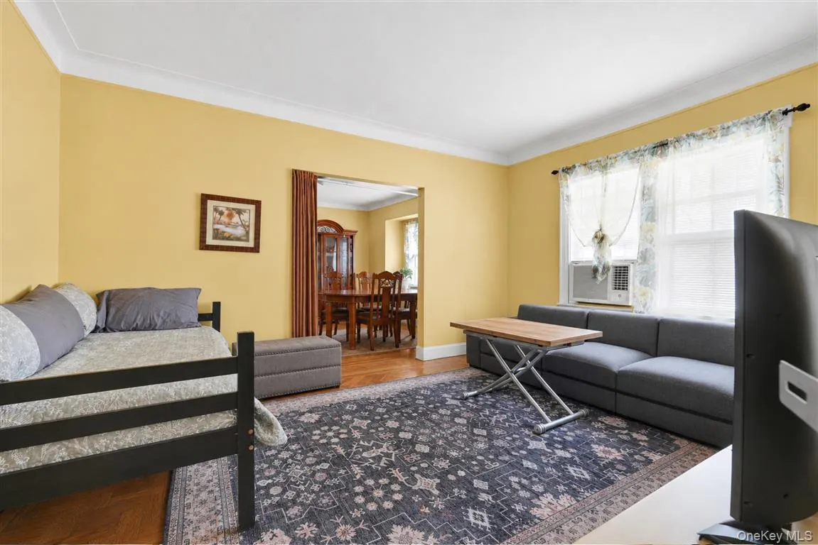 88-49 185th Street, New York, NY, 5 Bedrooms Bedrooms, 9 Rooms Rooms,2 BathroomsBathrooms,Residential,For Rent,185th,0,1011670 88-49 185th Street, New York, NY, 5 Bedrooms Bedrooms, 9 Rooms Rooms,2 BathroomsBathrooms,Residential,For Rent,185th,0,1011670