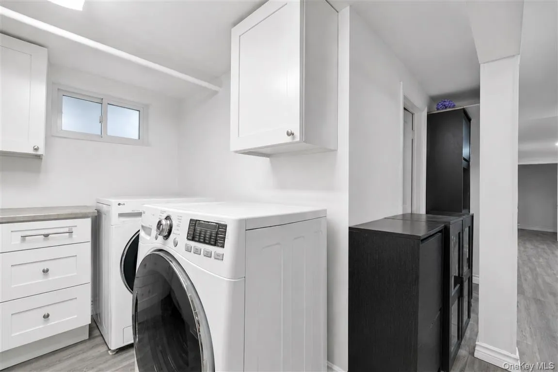 88-49 185th Street, New York, NY, 5 Bedrooms Bedrooms, 9 Rooms Rooms,2 BathroomsBathrooms,Residential,For Rent,185th,0,1011670 88-49 185th Street, New York, NY, 5 Bedrooms Bedrooms, 9 Rooms Rooms,2 BathroomsBathrooms,Residential,For Rent,185th,0,1011670