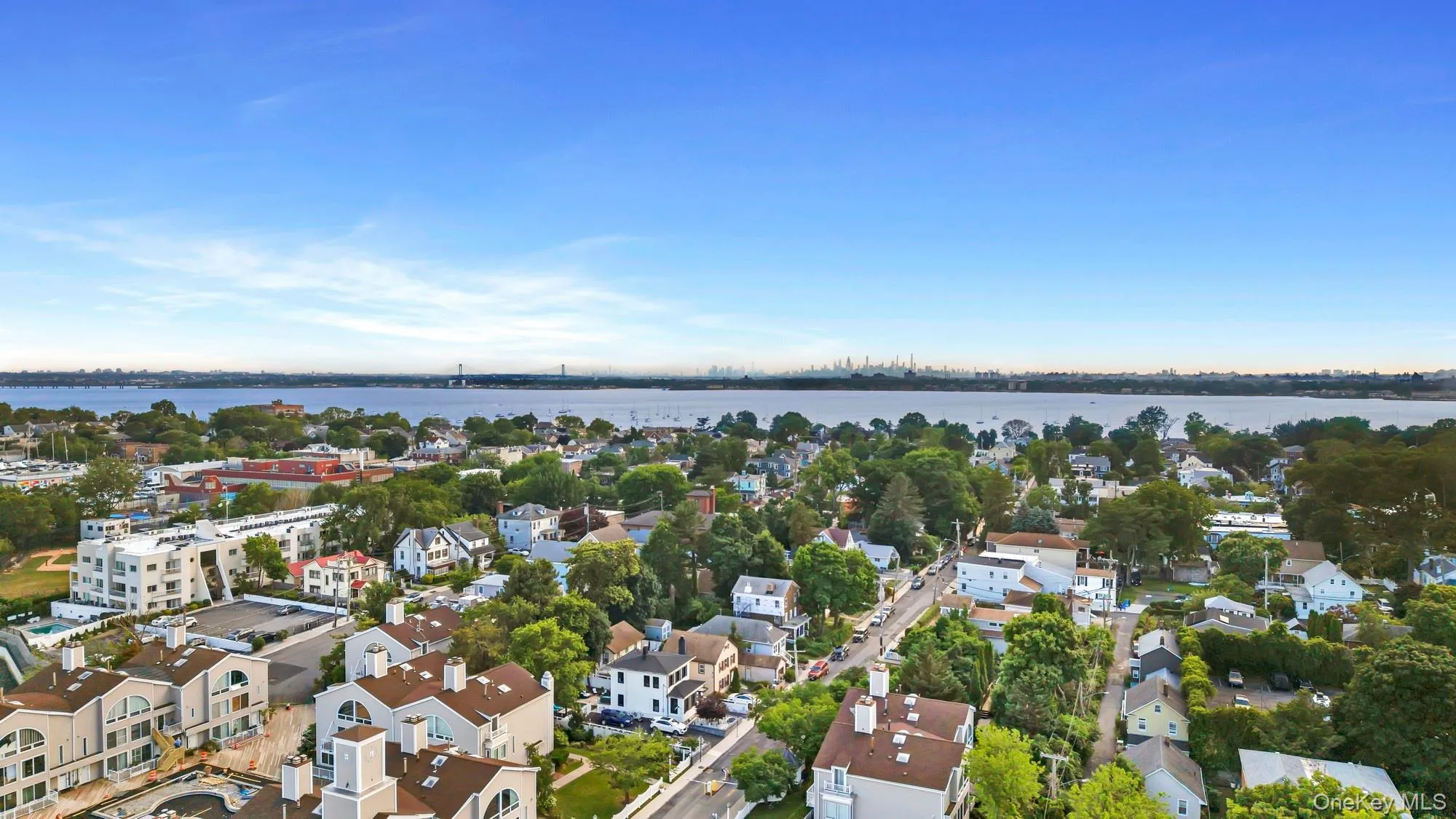 51 Island Point, New York, NY, 3 Bedrooms Bedrooms, 8 Rooms Rooms,3 BathroomsBathrooms,Residential,For Rent,Island Point,0,1011671 51 Island Point, New York, NY, 3 Bedrooms Bedrooms, 8 Rooms Rooms,3 BathroomsBathrooms,Residential,For Rent,Island Point,0,1011671