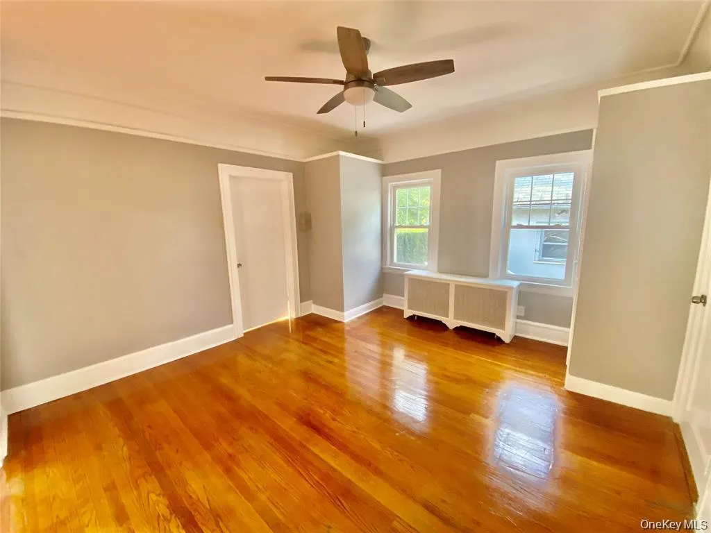 53 Madeleine Avenue, New Rochelle, NY, 2 Bedrooms Bedrooms, 5 Rooms Rooms,1 BathroomBathrooms,Residential Lease,For Rent,Madeleine,0,1011672 53 Madeleine Avenue, New Rochelle, NY, 2 Bedrooms Bedrooms, 5 Rooms Rooms,1 BathroomBathrooms,Residential Lease,For Rent,Madeleine,0,1011672