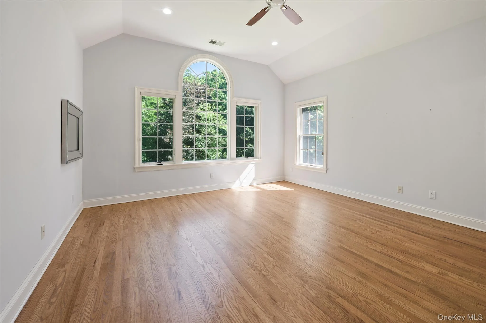 10 Kingdom Ridge Road, Bedford, NY, 4 Bedrooms Bedrooms, 12 Rooms Rooms,4 BathroomsBathrooms,Residential,For Rent,Kingdom Ridge,0,1011675 10 Kingdom Ridge Road, Bedford, NY, 4 Bedrooms Bedrooms, 12 Rooms Rooms,4 BathroomsBathrooms,Residential,For Rent,Kingdom Ridge,0,1011675