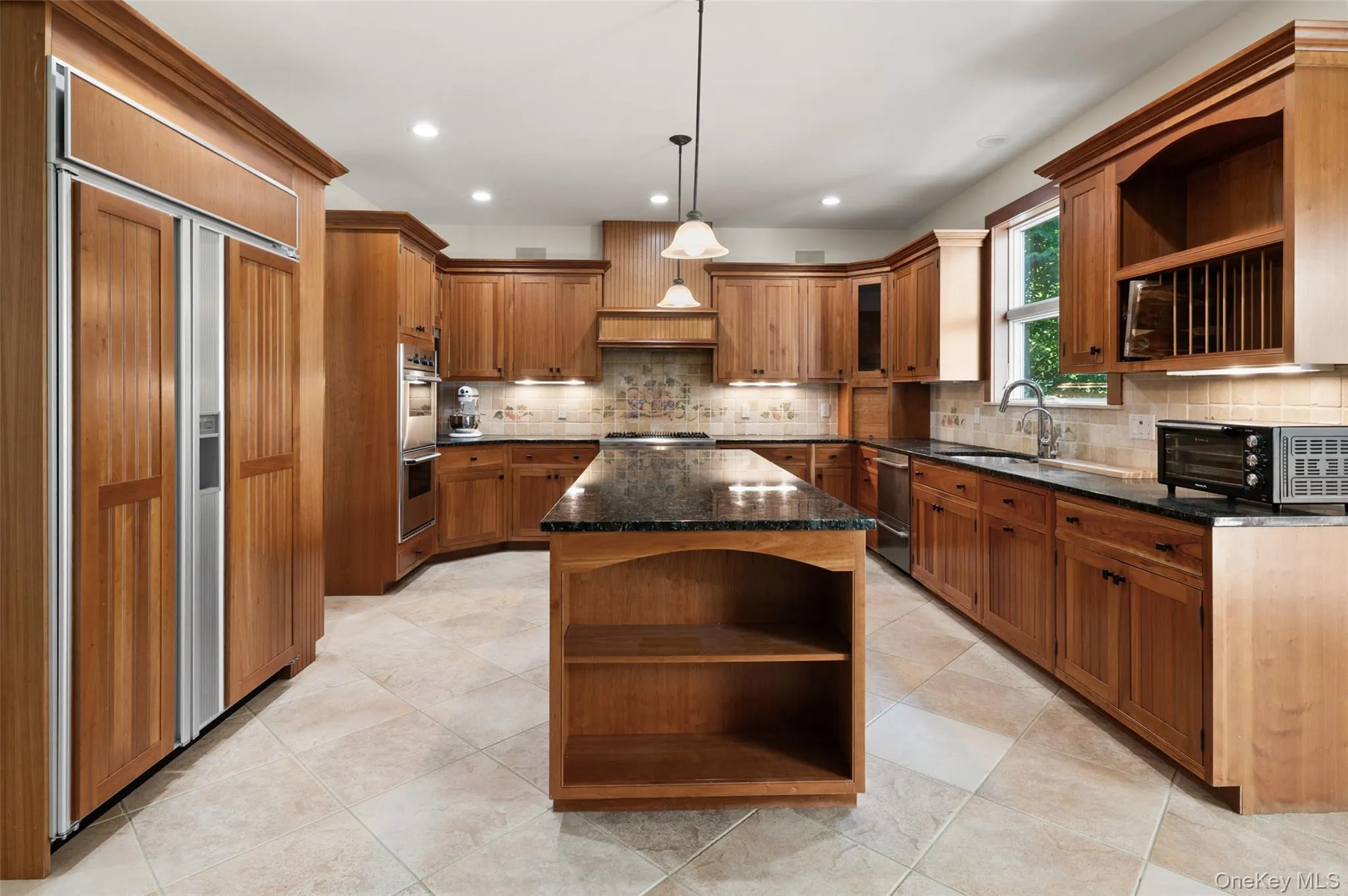 10 Kingdom Ridge Road, Bedford, NY, 4 Bedrooms Bedrooms, 12 Rooms Rooms,4 BathroomsBathrooms,Residential,For Rent,Kingdom Ridge,0,1011675 10 Kingdom Ridge Road, Bedford, NY, 4 Bedrooms Bedrooms, 12 Rooms Rooms,4 BathroomsBathrooms,Residential,For Rent,Kingdom Ridge,0,1011675