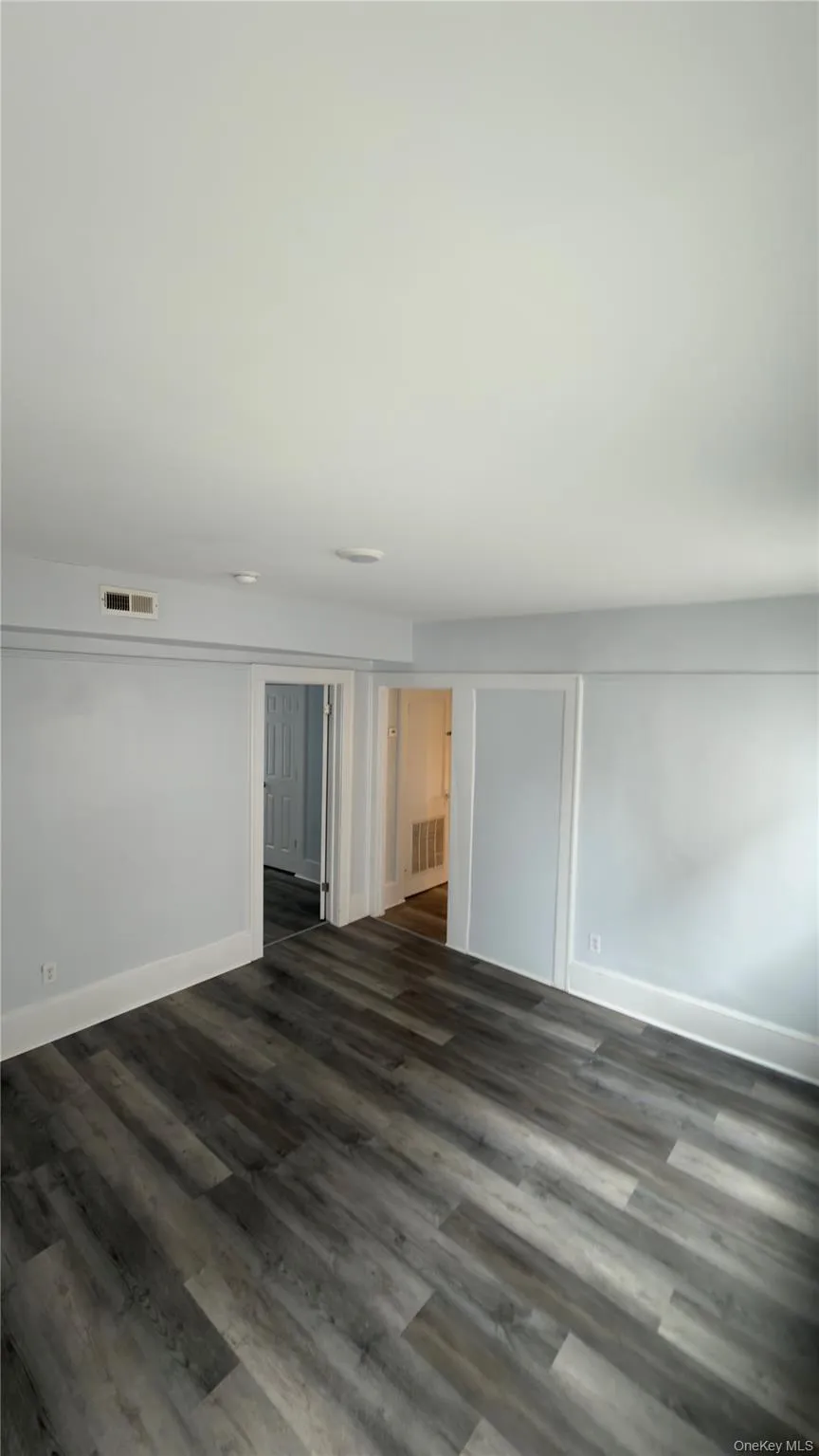 21 Hoffman Avenue, Poughkeepsie, NY, 3 Bedrooms Bedrooms, 5 Rooms Rooms,1 BathroomBathrooms,Residential Lease,For Rent,Hoffman,0,1011676 21 Hoffman Avenue, Poughkeepsie, NY, 3 Bedrooms Bedrooms, 5 Rooms Rooms,1 BathroomBathrooms,Residential Lease,For Rent,Hoffman,0,1011676