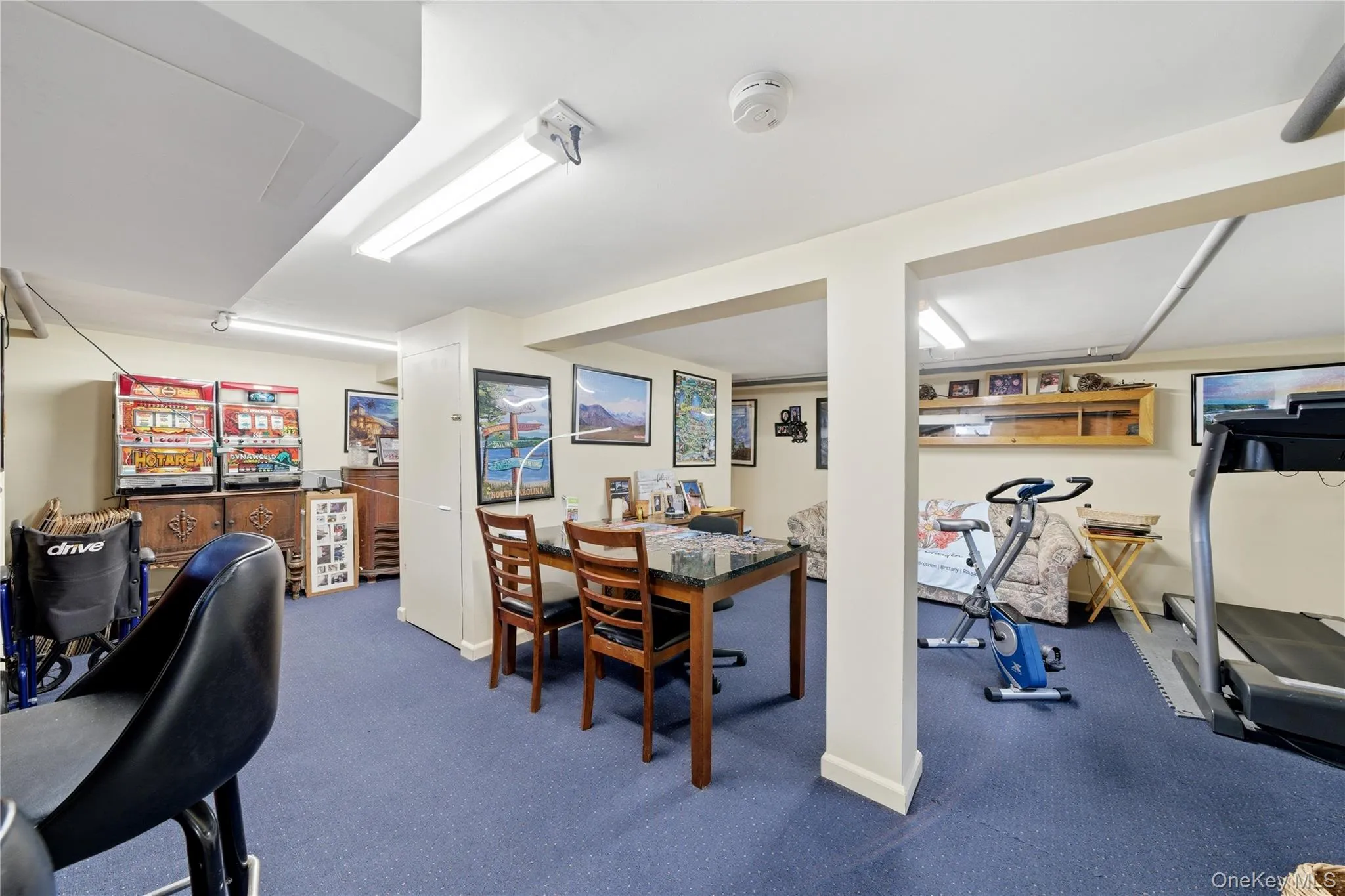 40 Lombardi Place, Babylon, NY, 4 Bedrooms Bedrooms, 7 Rooms Rooms,2 BathroomsBathrooms,Residential,For Rent,Lombardi,0,1011680 40 Lombardi Place, Babylon, NY, 4 Bedrooms Bedrooms, 7 Rooms Rooms,2 BathroomsBathrooms,Residential,For Rent,Lombardi,0,1011680