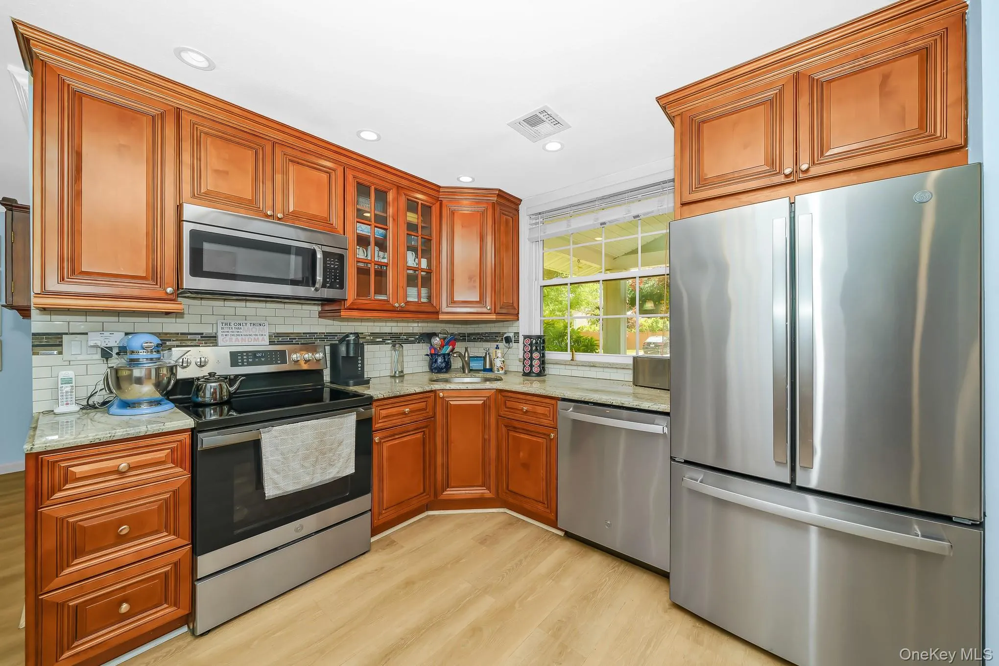87 Tardy Lane, Hempstead, NY, 4 Bedrooms Bedrooms, 8 Rooms Rooms,2 BathroomsBathrooms,Residential,For Rent,Tardy,0,1011681 87 Tardy Lane, Hempstead, NY, 4 Bedrooms Bedrooms, 8 Rooms Rooms,2 BathroomsBathrooms,Residential,For Rent,Tardy,0,1011681