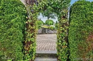 Garden Arch Garden Arch