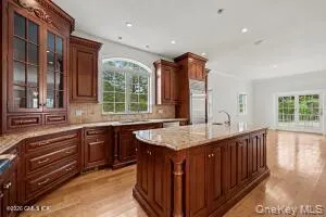 52 Francis Lane, Greenwich, CT, 3 Bedrooms Bedrooms, 10 Rooms Rooms,2 BathroomsBathrooms,Residential,For Rent,Francis,0,1011684 52 Francis Lane, Greenwich, CT, 3 Bedrooms Bedrooms, 10 Rooms Rooms,2 BathroomsBathrooms,Residential,For Rent,Francis,0,1011684