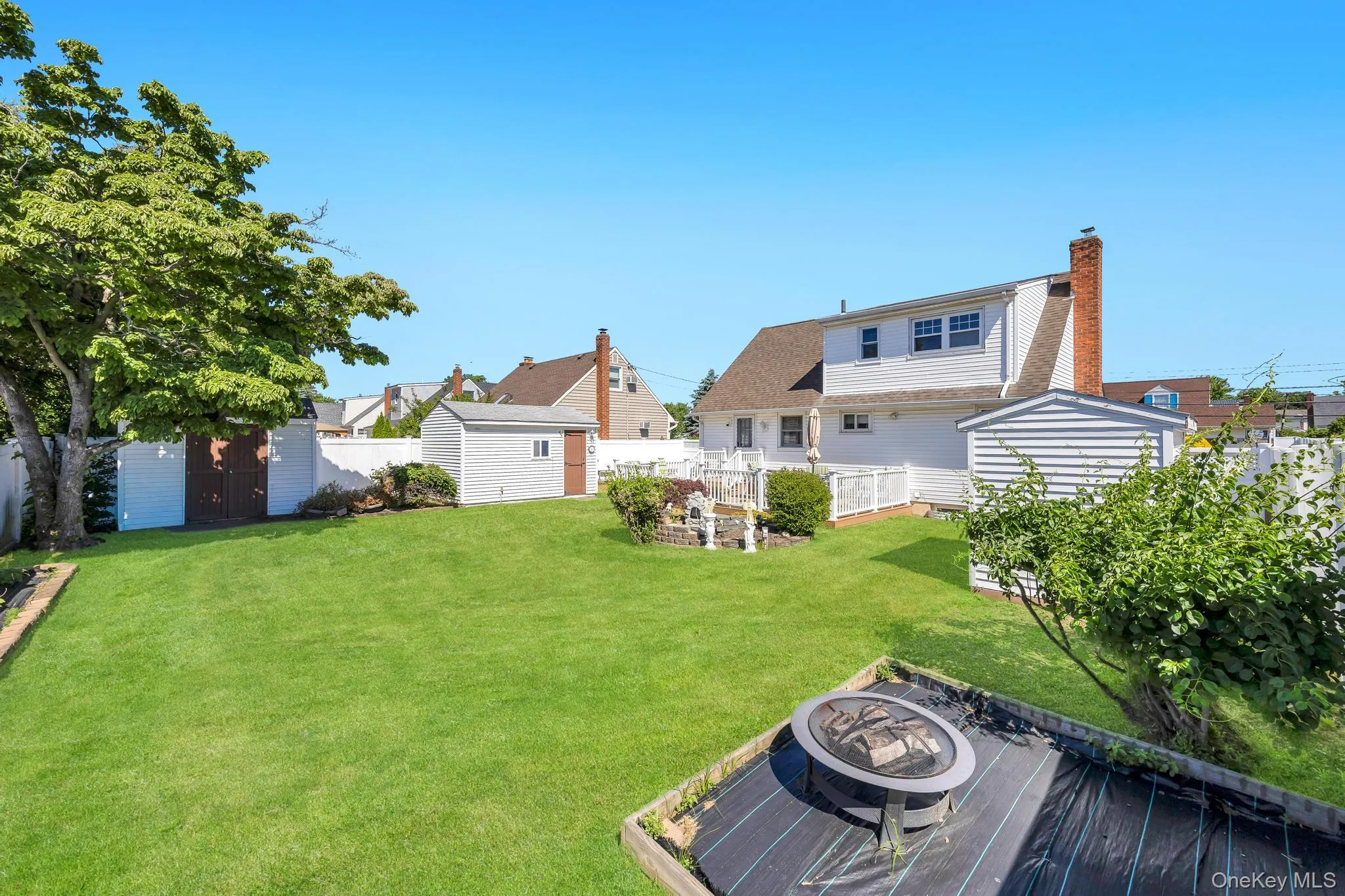 122 Lambert Avenue, Oyster Bay, NY, 4 Bedrooms Bedrooms, 7 Rooms Rooms,2 BathroomsBathrooms,Residential,For Rent,Lambert,0,1011685 122 Lambert Avenue, Oyster Bay, NY, 4 Bedrooms Bedrooms, 7 Rooms Rooms,2 BathroomsBathrooms,Residential,For Rent,Lambert,0,1011685