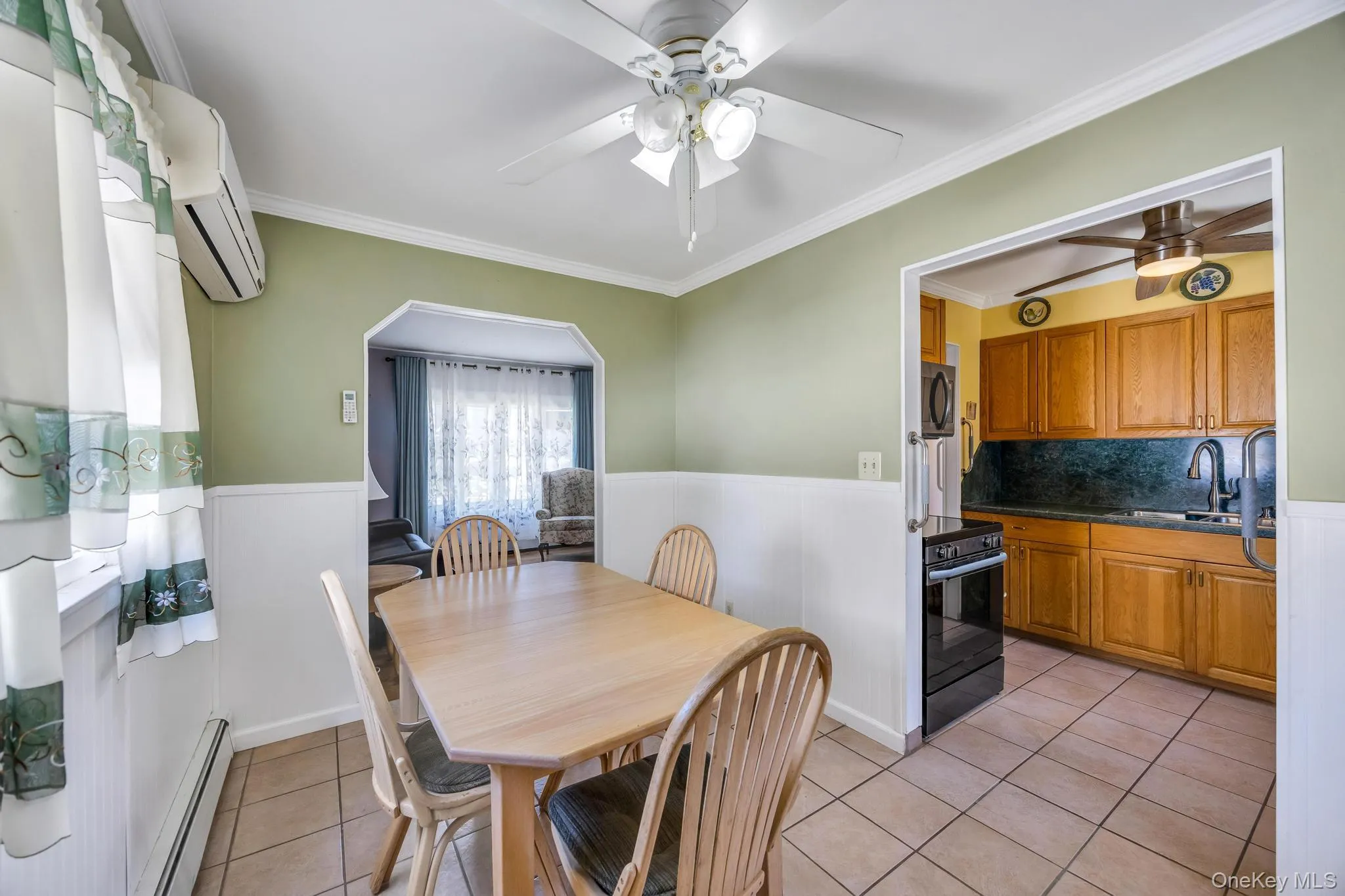 122 Lambert Avenue, Oyster Bay, NY, 4 Bedrooms Bedrooms, 7 Rooms Rooms,2 BathroomsBathrooms,Residential,For Rent,Lambert,0,1011685 122 Lambert Avenue, Oyster Bay, NY, 4 Bedrooms Bedrooms, 7 Rooms Rooms,2 BathroomsBathrooms,Residential,For Rent,Lambert,0,1011685