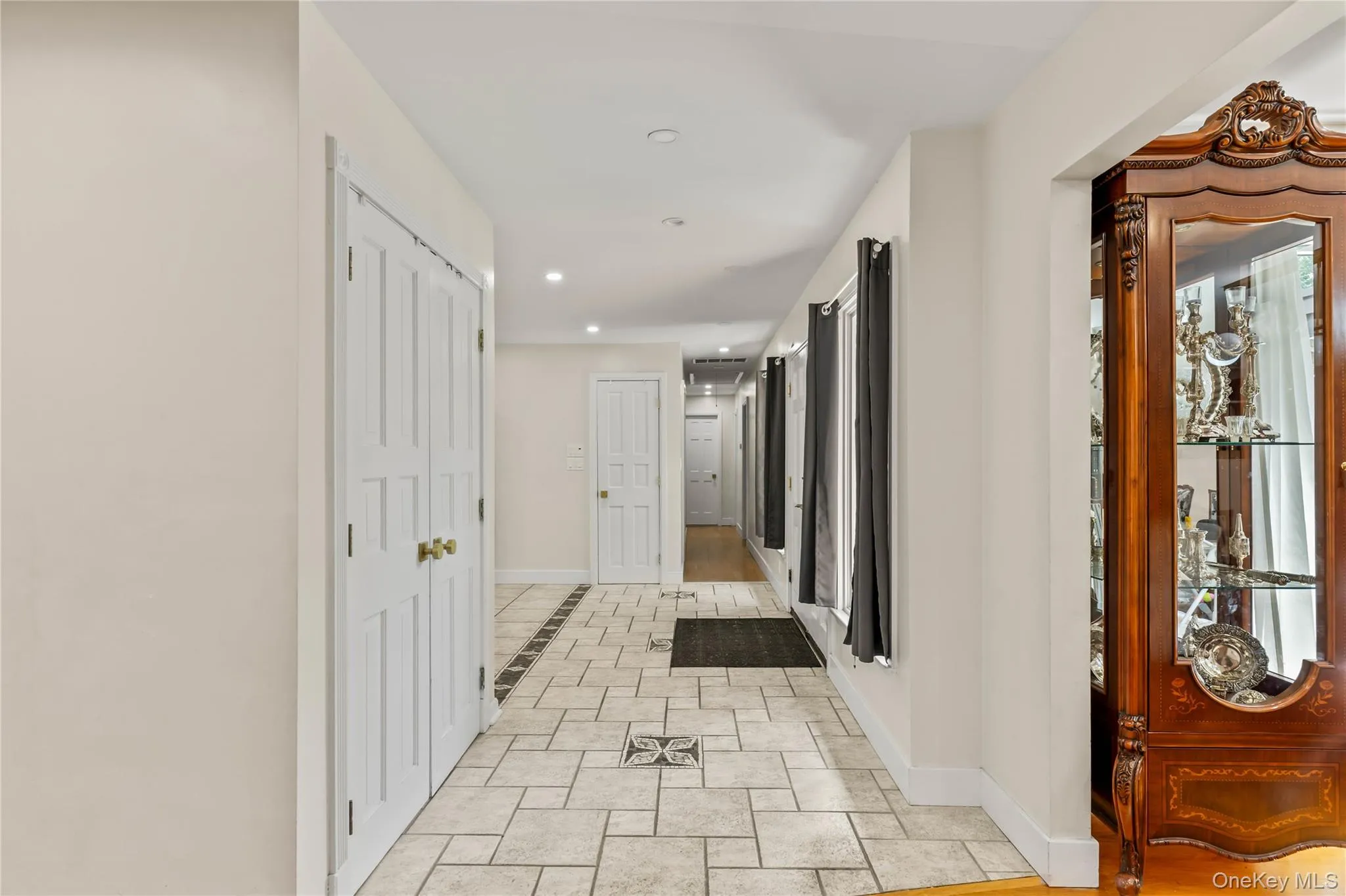 11 Cliff Court, Monroe, NY, 4 Bedrooms Bedrooms, 7 Rooms Rooms,2 BathroomsBathrooms,Residential,For Rent,Cliff,0,1011686 11 Cliff Court, Monroe, NY, 4 Bedrooms Bedrooms, 7 Rooms Rooms,2 BathroomsBathrooms,Residential,For Rent,Cliff,0,1011686