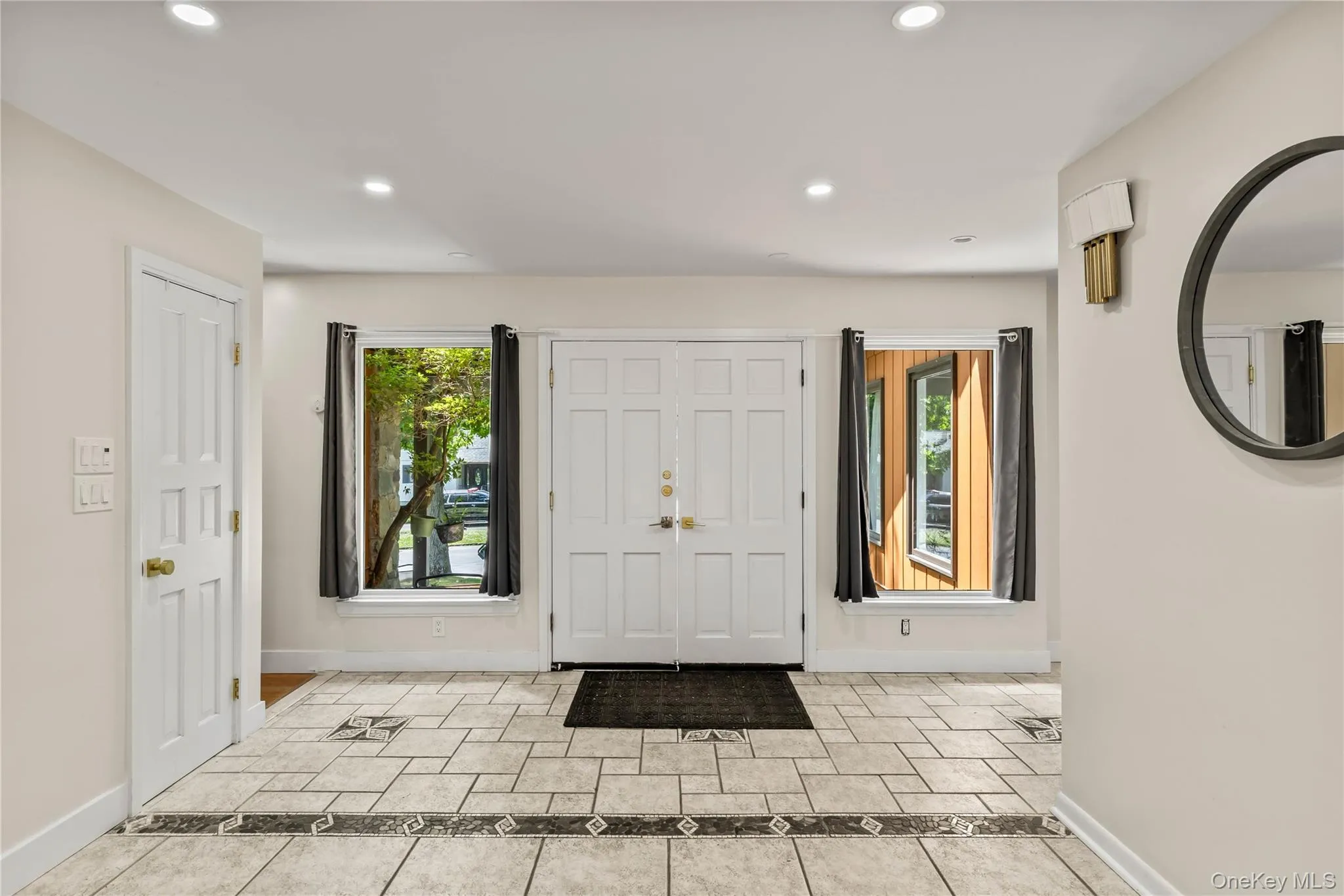 11 Cliff Court, Monroe, NY, 4 Bedrooms Bedrooms, 7 Rooms Rooms,2 BathroomsBathrooms,Residential,For Rent,Cliff,0,1011686 11 Cliff Court, Monroe, NY, 4 Bedrooms Bedrooms, 7 Rooms Rooms,2 BathroomsBathrooms,Residential,For Rent,Cliff,0,1011686