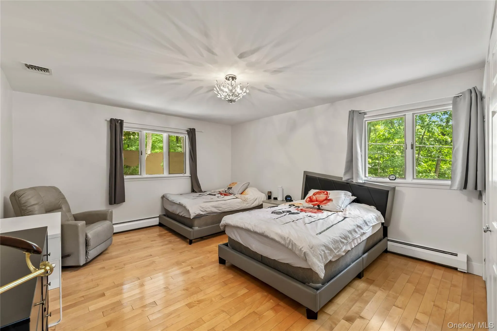 11 Cliff Court, Monroe, NY, 4 Bedrooms Bedrooms, 7 Rooms Rooms,2 BathroomsBathrooms,Residential,For Rent,Cliff,0,1011686 11 Cliff Court, Monroe, NY, 4 Bedrooms Bedrooms, 7 Rooms Rooms,2 BathroomsBathrooms,Residential,For Rent,Cliff,0,1011686