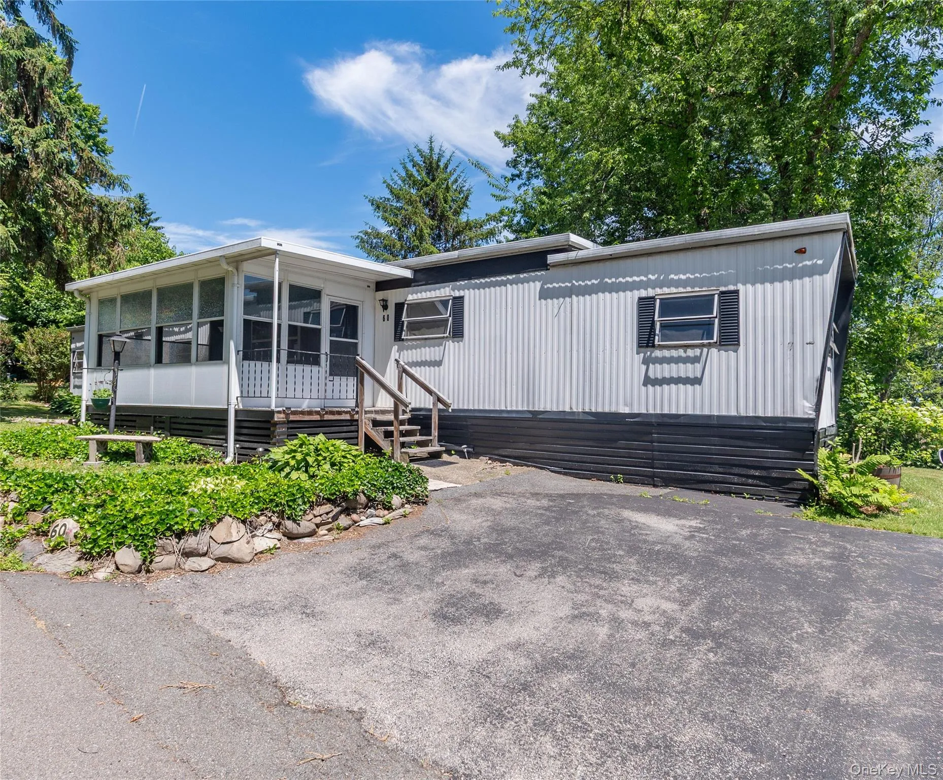 165 Lattintown Road, Newburgh (town), NY, 2 Bedrooms Bedrooms, 6 Rooms Rooms,1 BathroomBathrooms,Residential,For Rent,Lattintown,0,1011692 165 Lattintown Road, Newburgh (town), NY, 2 Bedrooms Bedrooms, 6 Rooms Rooms,1 BathroomBathrooms,Residential,For Rent,Lattintown,0,1011692