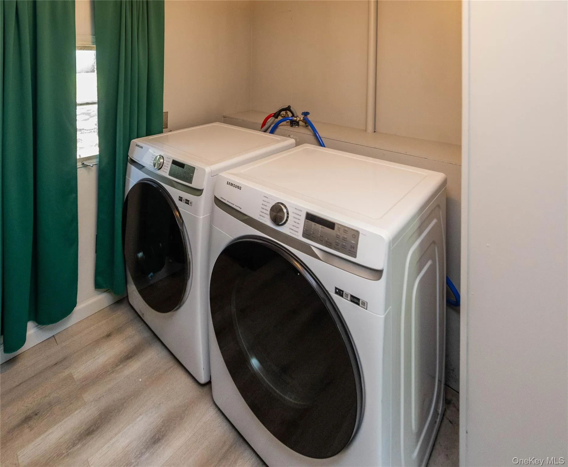 165 Lattintown Road, Newburgh (town), NY, 2 Bedrooms Bedrooms, 6 Rooms Rooms,1 BathroomBathrooms,Residential,For Rent,Lattintown,0,1011692 165 Lattintown Road, Newburgh (town), NY, 2 Bedrooms Bedrooms, 6 Rooms Rooms,1 BathroomBathrooms,Residential,For Rent,Lattintown,0,1011692