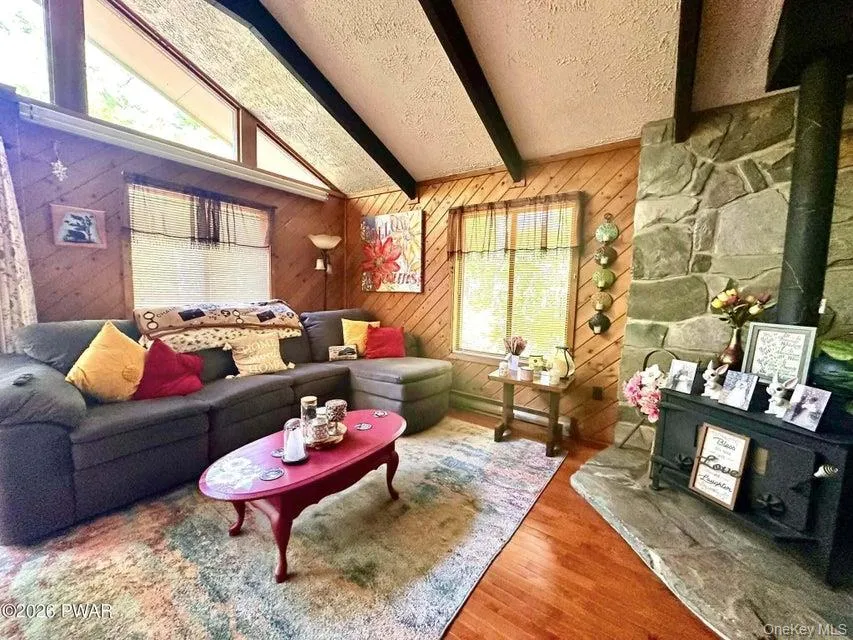 107 Fetlock Drive, Out Of Area, PA, 3 Bedrooms Bedrooms, 5 Rooms Rooms,2 BathroomsBathrooms,Residential,For Rent,Fetlock,0,1011694 107 Fetlock Drive, Out Of Area, PA, 3 Bedrooms Bedrooms, 5 Rooms Rooms,2 BathroomsBathrooms,Residential,For Rent,Fetlock,0,1011694