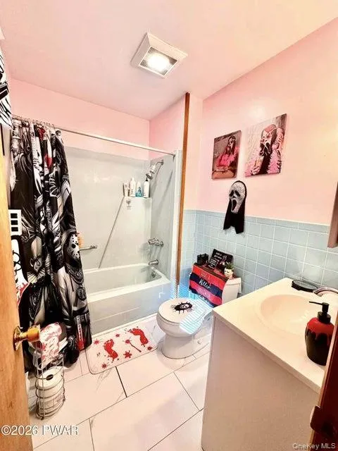 107 Fetlock Drive, Out Of Area, PA, 3 Bedrooms Bedrooms, 5 Rooms Rooms,2 BathroomsBathrooms,Residential,For Rent,Fetlock,0,1011694 107 Fetlock Drive, Out Of Area, PA, 3 Bedrooms Bedrooms, 5 Rooms Rooms,2 BathroomsBathrooms,Residential,For Rent,Fetlock,0,1011694