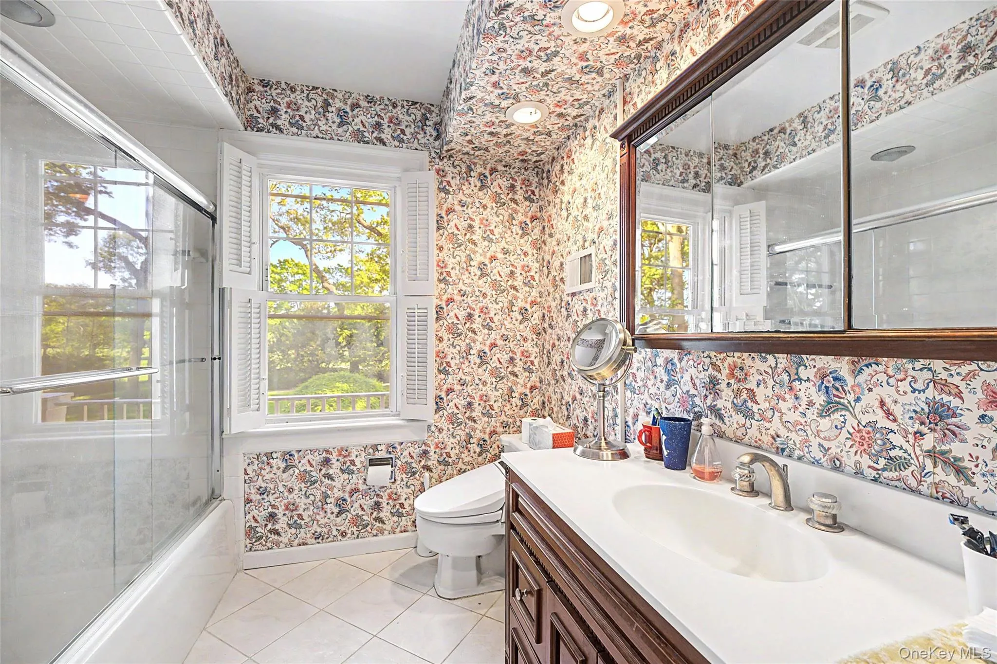 23 Townsend Road, Glen Cove, NY, 5 Bedrooms Bedrooms, 20 Rooms Rooms,3 BathroomsBathrooms,Residential,For Rent,Townsend,0,1011698 23 Townsend Road, Glen Cove, NY, 5 Bedrooms Bedrooms, 20 Rooms Rooms,3 BathroomsBathrooms,Residential,For Rent,Townsend,0,1011698