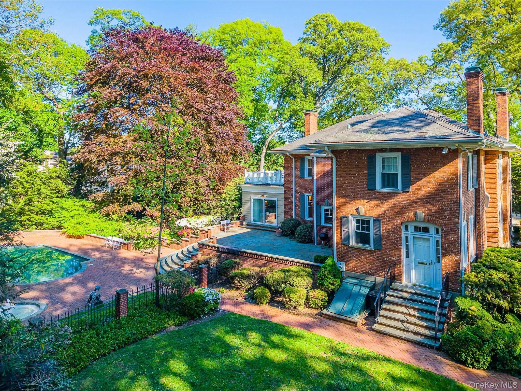 23 Townsend Road, Glen Cove, NY, 5 Bedrooms Bedrooms, 20 Rooms Rooms,3 BathroomsBathrooms,Residential,For Rent,Townsend,0,1011698 23 Townsend Road, Glen Cove, NY, 5 Bedrooms Bedrooms, 20 Rooms Rooms,3 BathroomsBathrooms,Residential,For Rent,Townsend,0,1011698
