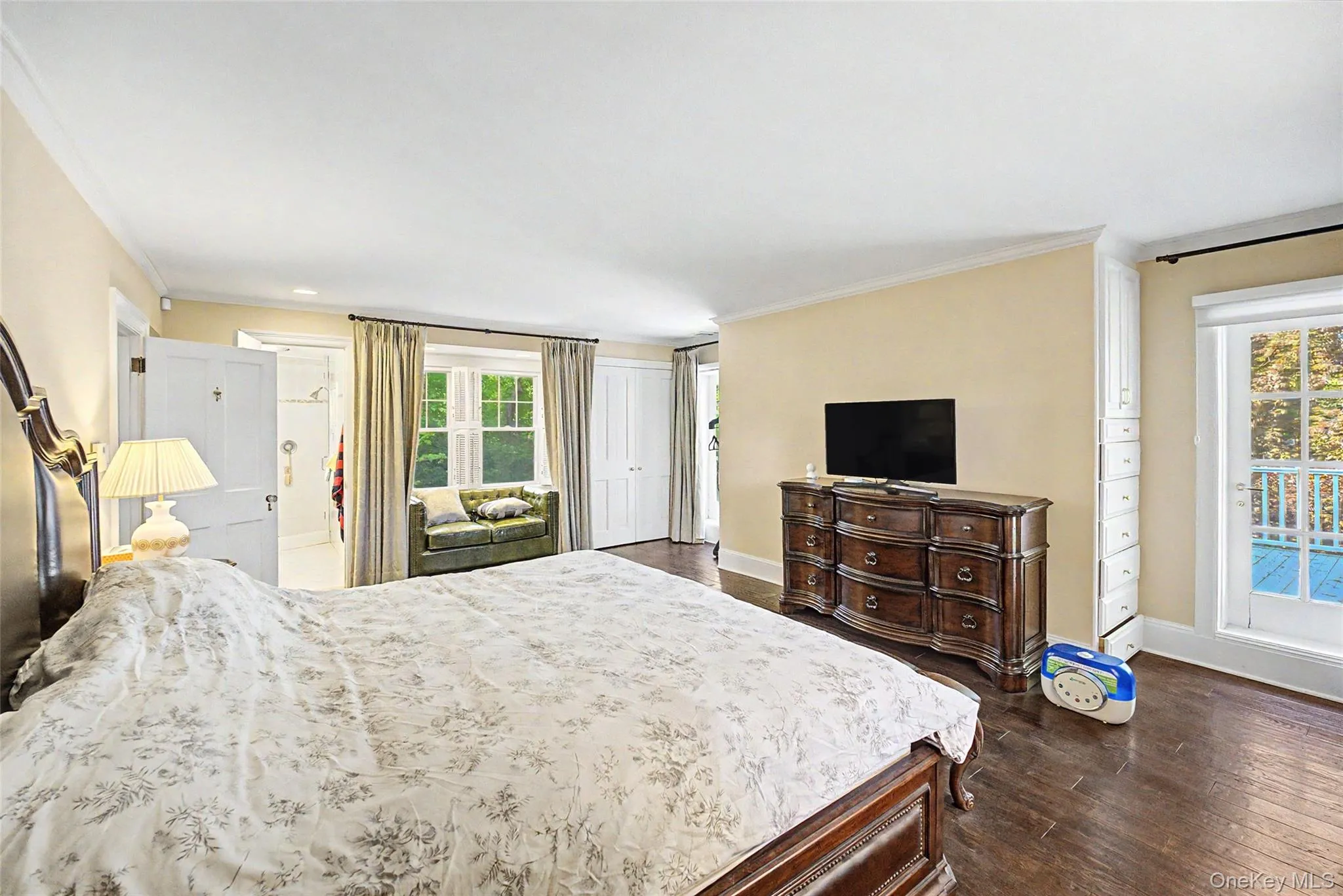 23 Townsend Road, Glen Cove, NY, 5 Bedrooms Bedrooms, 20 Rooms Rooms,3 BathroomsBathrooms,Residential,For Rent,Townsend,0,1011698 23 Townsend Road, Glen Cove, NY, 5 Bedrooms Bedrooms, 20 Rooms Rooms,3 BathroomsBathrooms,Residential,For Rent,Townsend,0,1011698