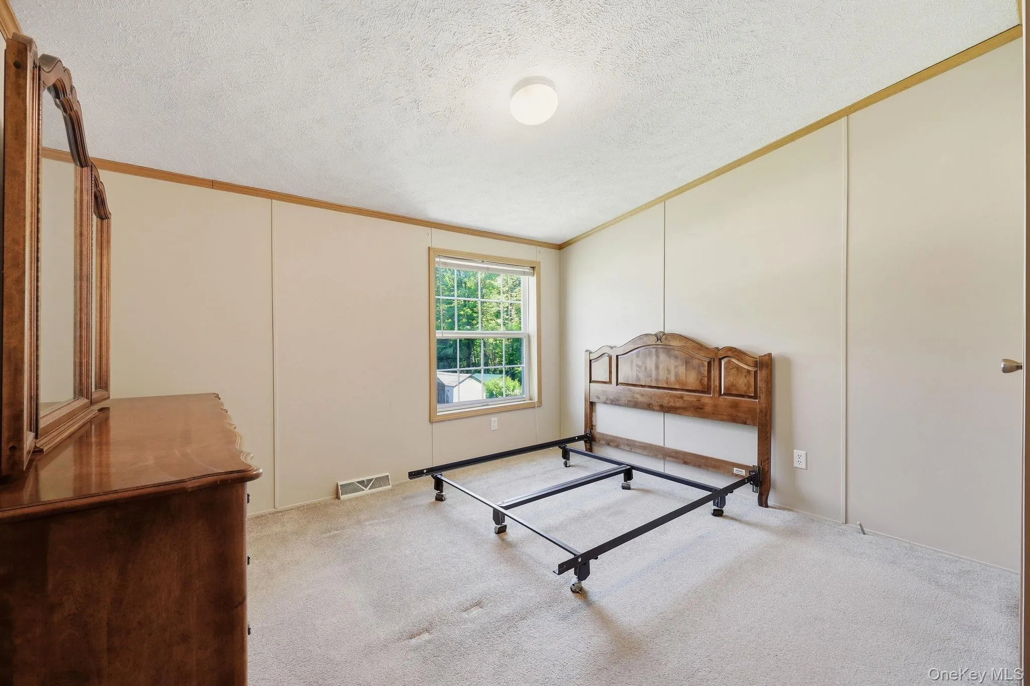 59 Deer Haven Lane, Gardiner, NY, 3 Bedrooms Bedrooms, 8 Rooms Rooms,2 BathroomsBathrooms,Residential,For Rent,Deer Haven Lane,0,KEY1011700 59 Deer Haven Lane, Gardiner, NY, 3 Bedrooms Bedrooms, 8 Rooms Rooms,2 BathroomsBathrooms,Residential,For Rent,Deer Haven Lane,0,KEY1011700